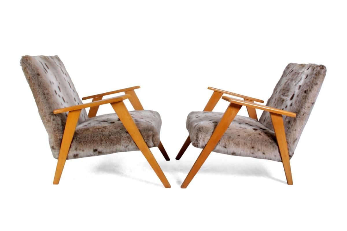 French, retro chairs, circa 1960.
These chairs are in there original Faux fur, with solid beech frames, there are a few light marks to the frame related to the age of these chairs but they are still good and solid
Age: 1960.
Style: