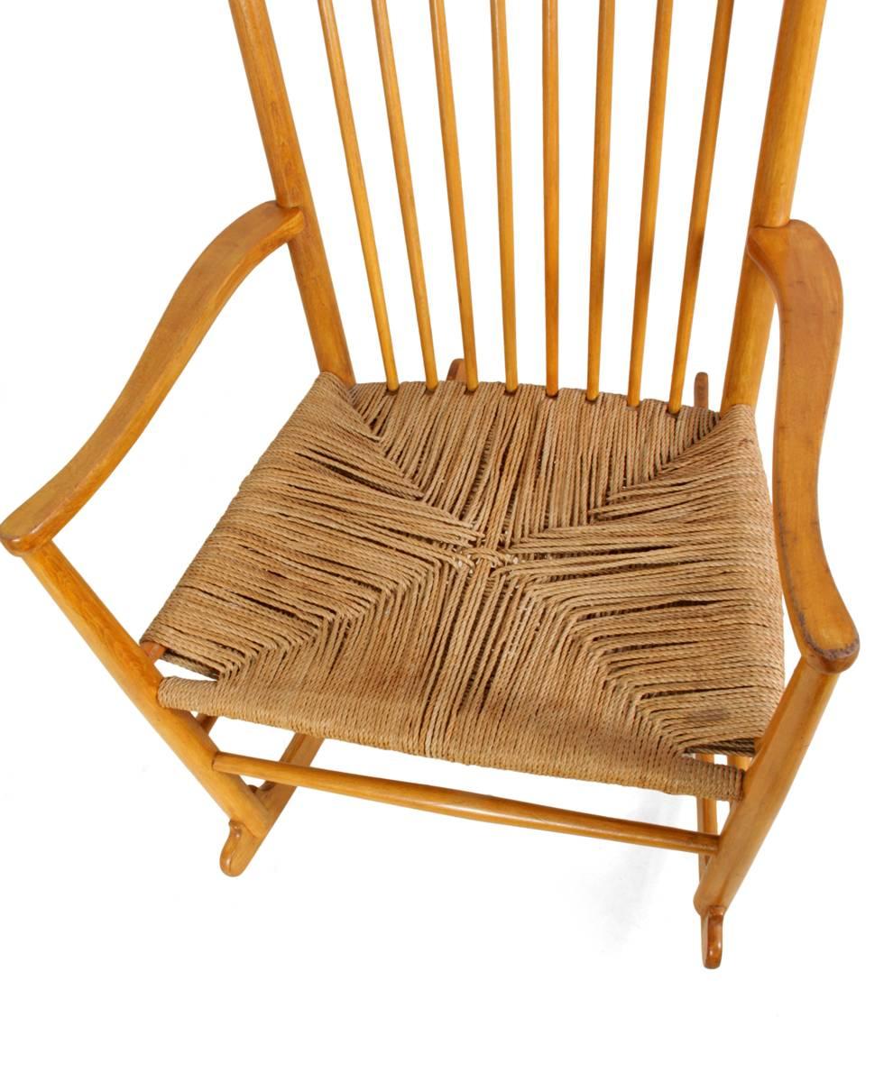 Beech Rocking Chair J16 by Hans Wegner 3