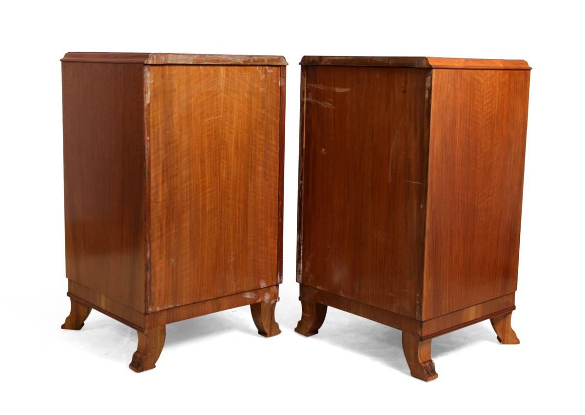 Art Deco bedside cabinets in walnut, circa 1930
A pair of good quality concave fronted bedside cabinets, single door on each with beading detail standing on a saber foot with carved detail these bedsides have been fully restored and professionally