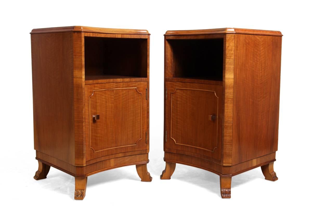 Art Deco Bedside Cabinets in Walnut, circa 1930 In Excellent Condition In Paddock Wood, Kent