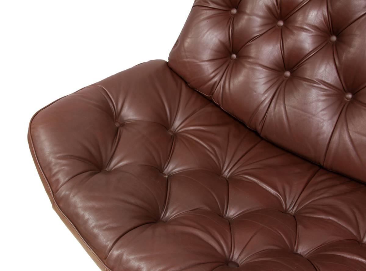 Mid-20th Century Retro Sofa in Buttoned Brown Leather