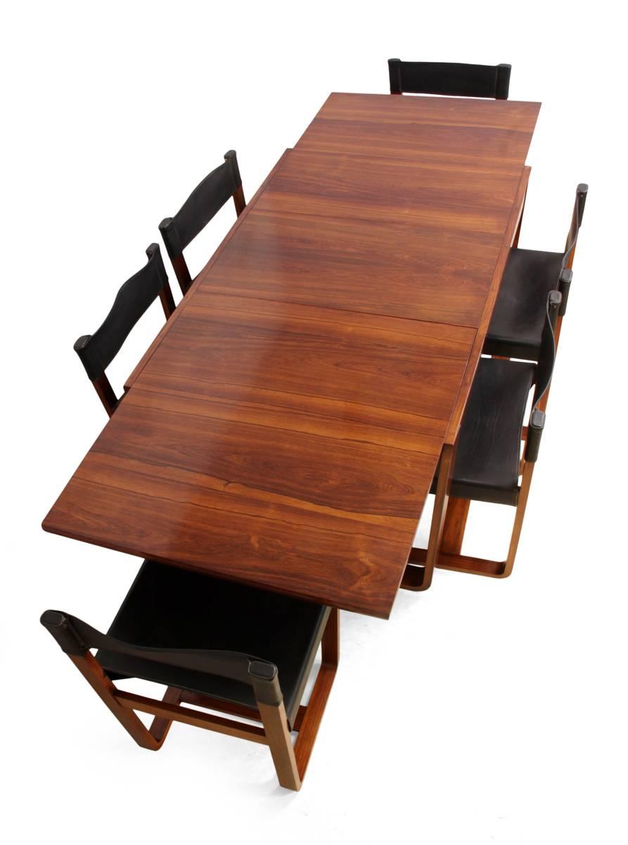 uniflex dining table