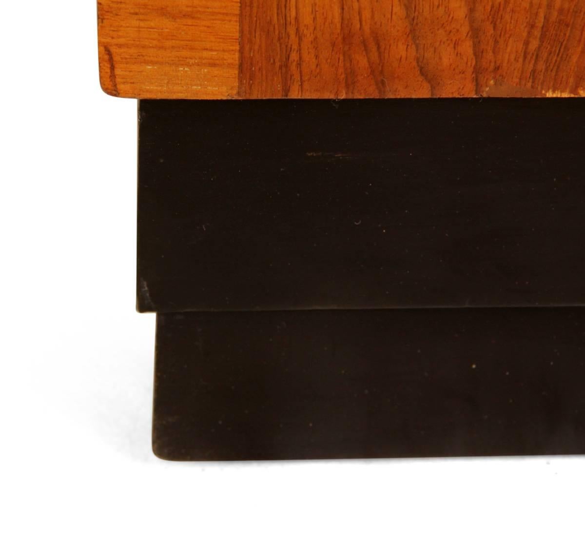 British Art Deco Gentleman's Wardrobe in Walnut, circa 1930