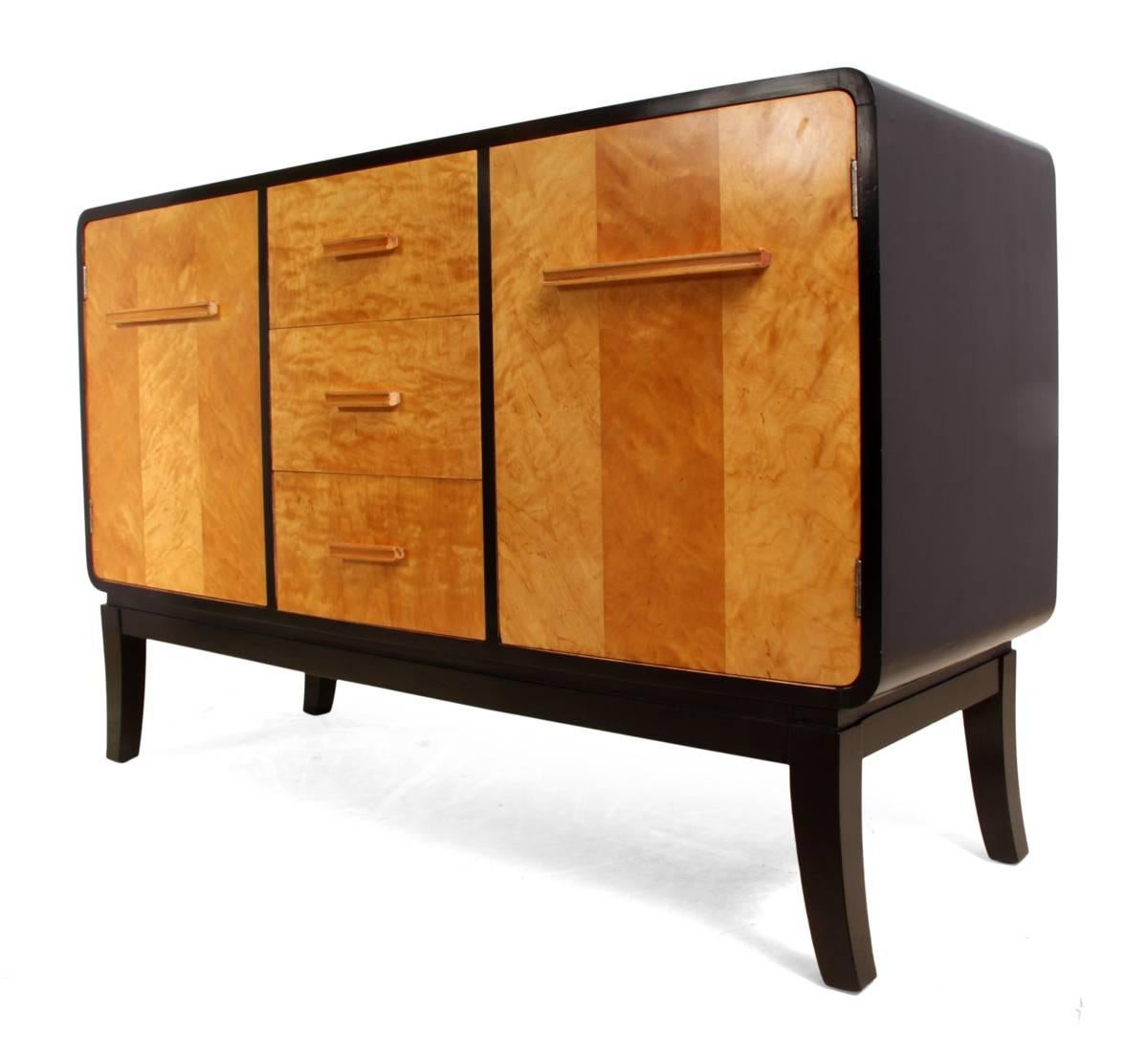 Scandinavian Art Deco Sideboard, circa 1940 3
