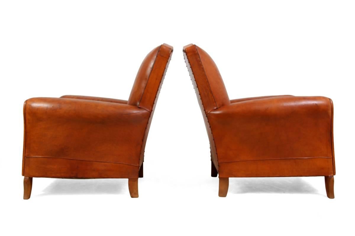 Pair of Moustache Back French Leather Club Chairs In Excellent Condition In Paddock Wood, Kent