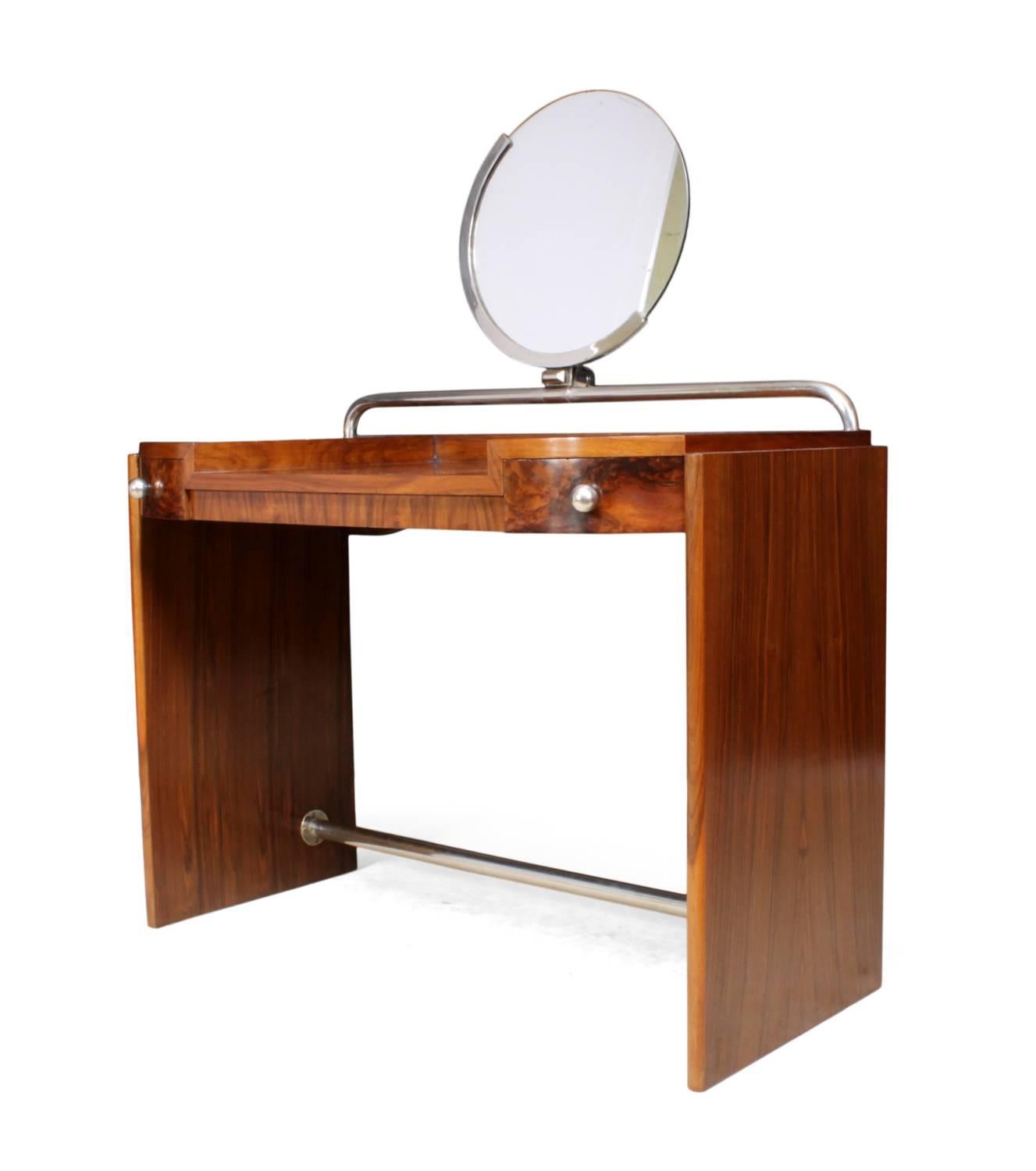 Walnut Art Deco Dressing Table, circa 1930