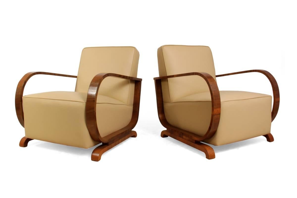Art Deco Armchairs in Walnut and Leather, circa 1930 2