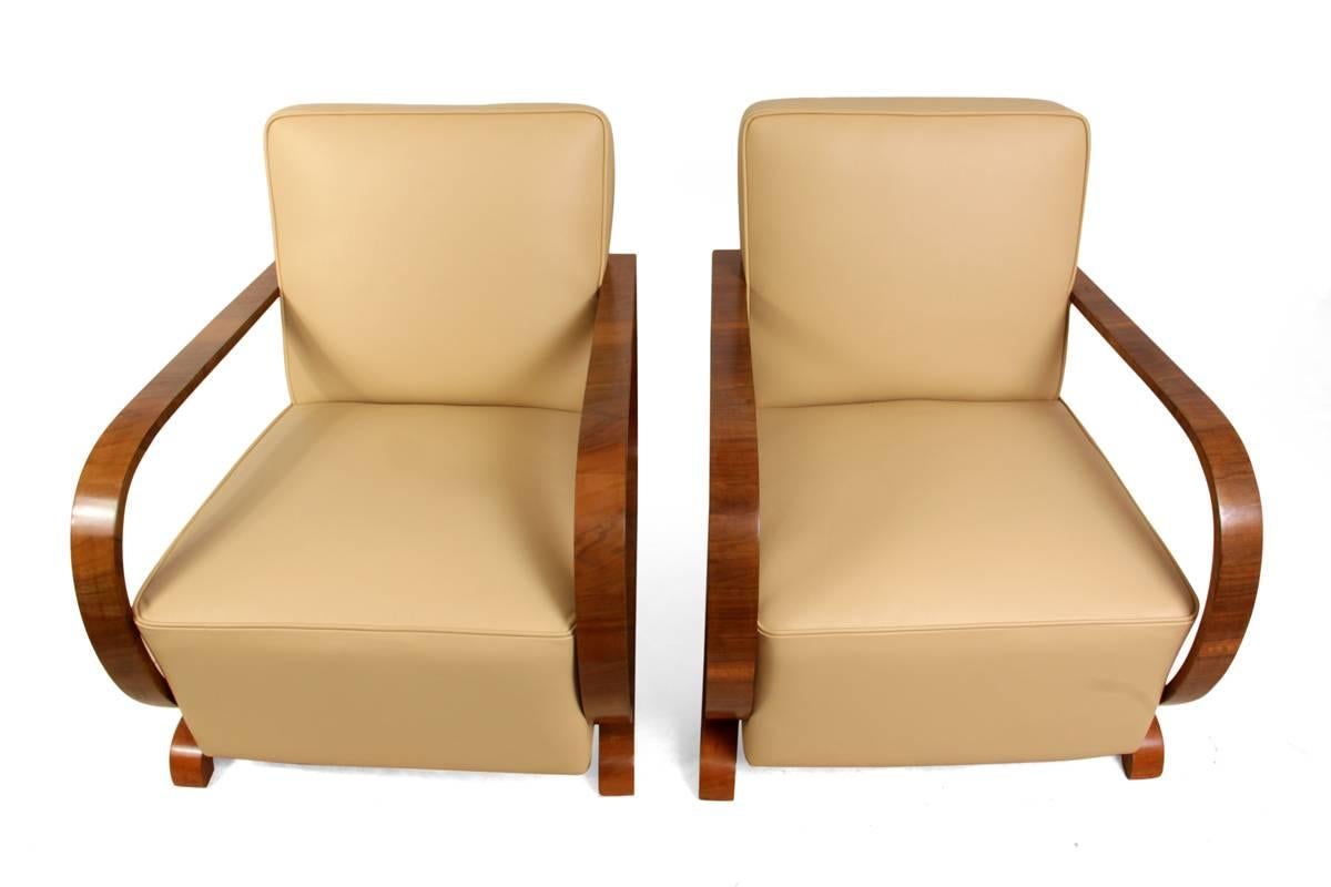 Art Deco Armchairs in Walnut and Leather, circa 1930 6