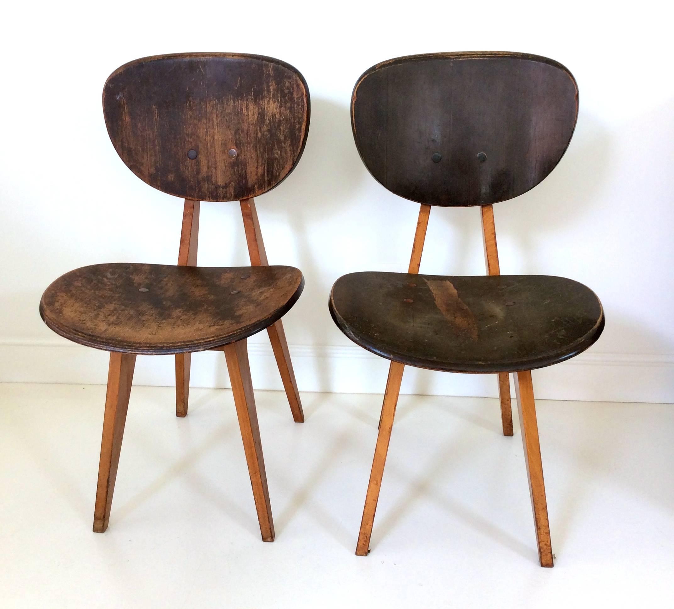 Rare pair of original chairs by Daisaku Choh, 1960, Japan.
These chairs have been designed for and edited by Tendo Mokko store.
Measures: H 81 cm, seating height: 41 cm, W 42 cm, D 50 cm.
These chairs are wonderfully patinated by the time.
No