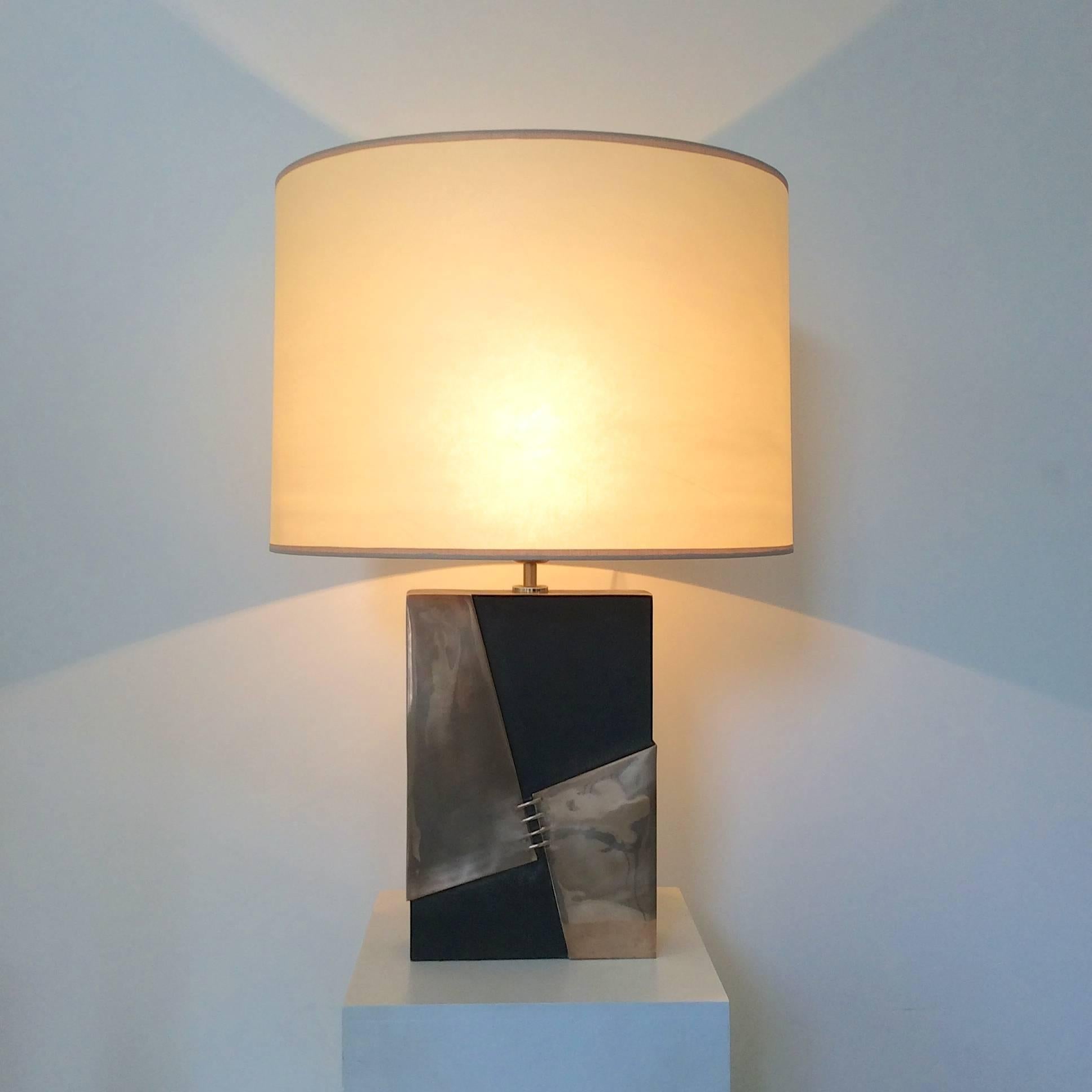 Mid-Century Modern Esa Fegdrigolli Bronze Table Lamp, circa 1975, Italy