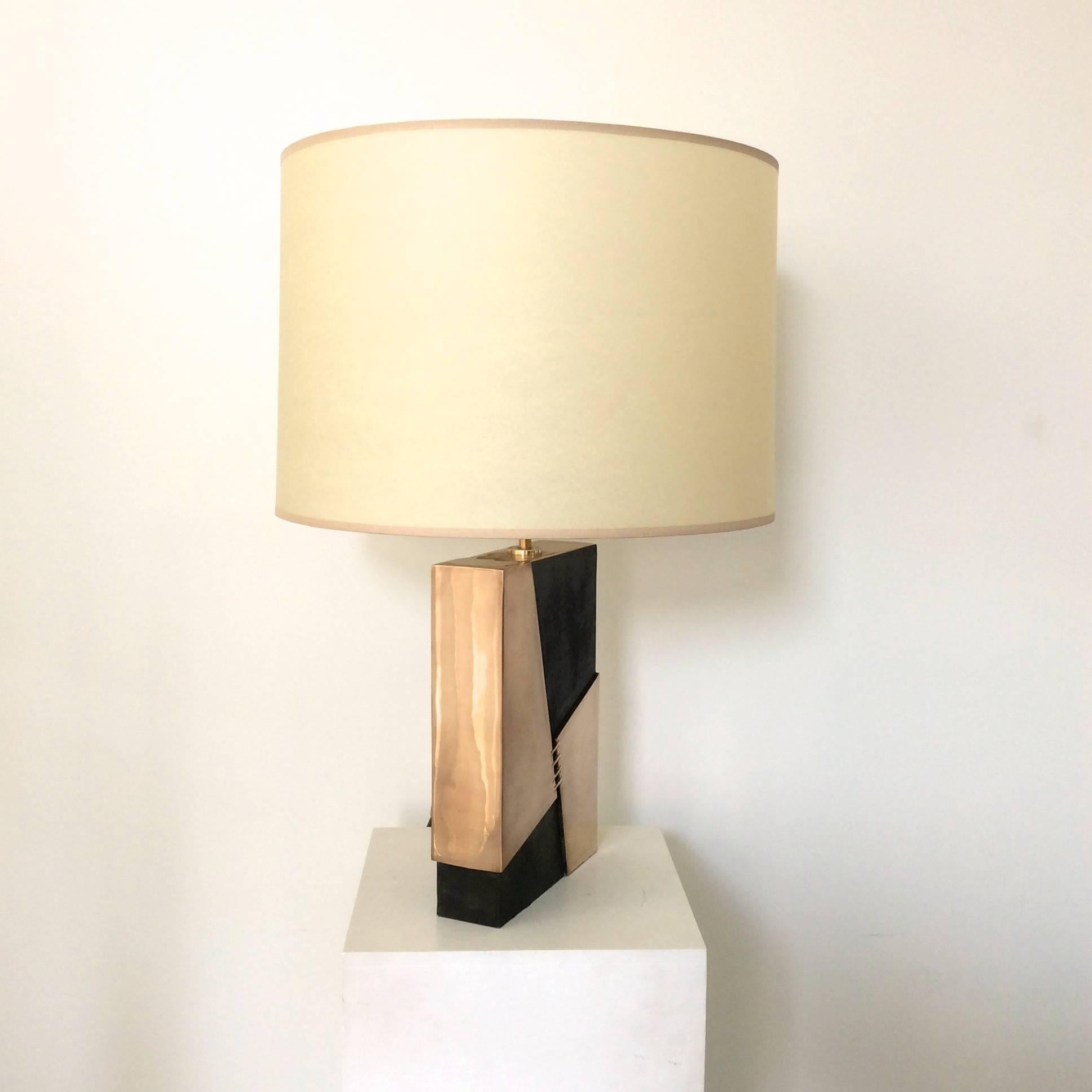 Esa Fegdrigolli Bronze Table Lamp, circa 1975, Italy In Good Condition In Brussels, BE