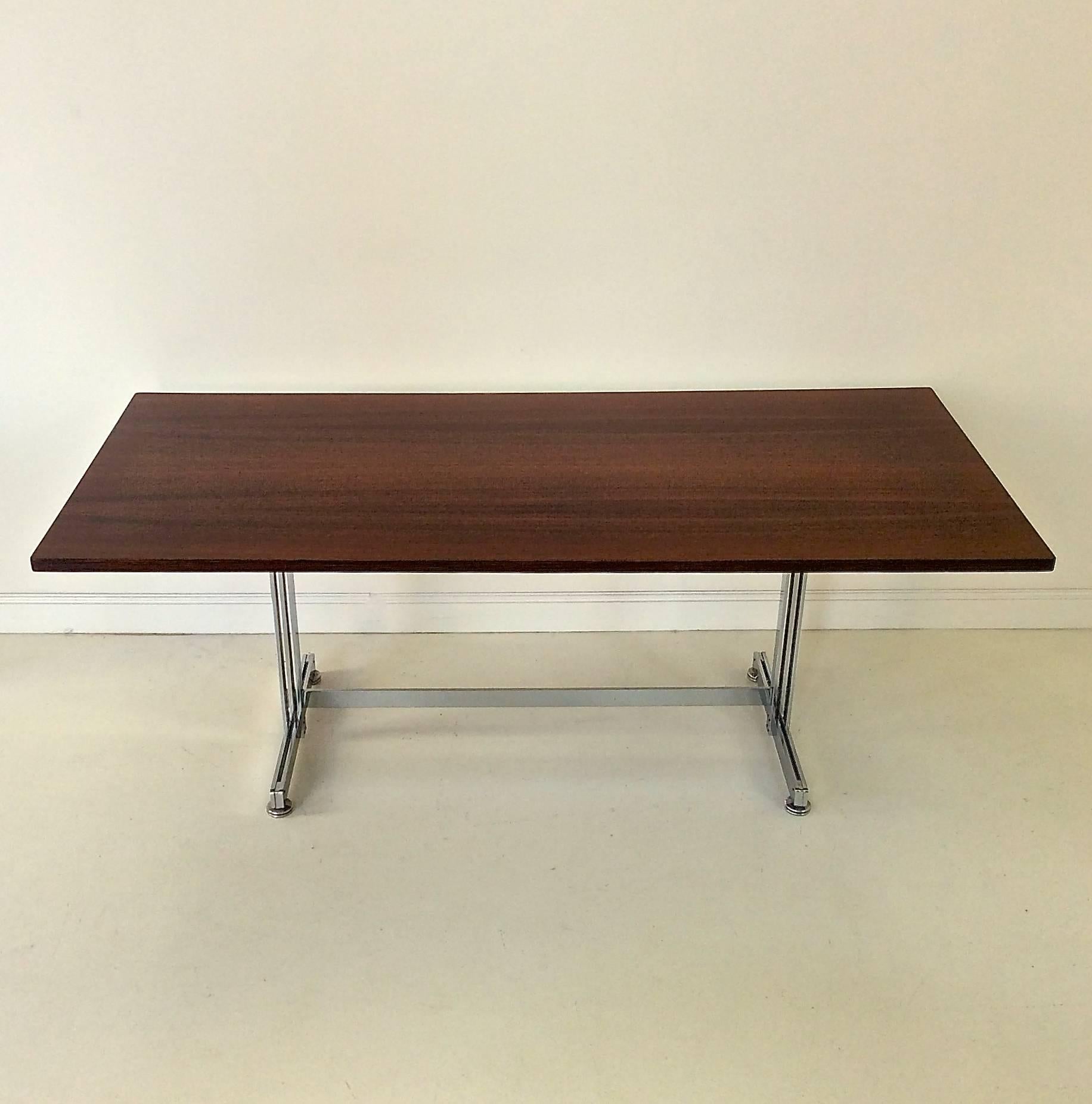 Jules Wabbes Dining Table, circa 1960, Belgium In Good Condition In Brussels, BE