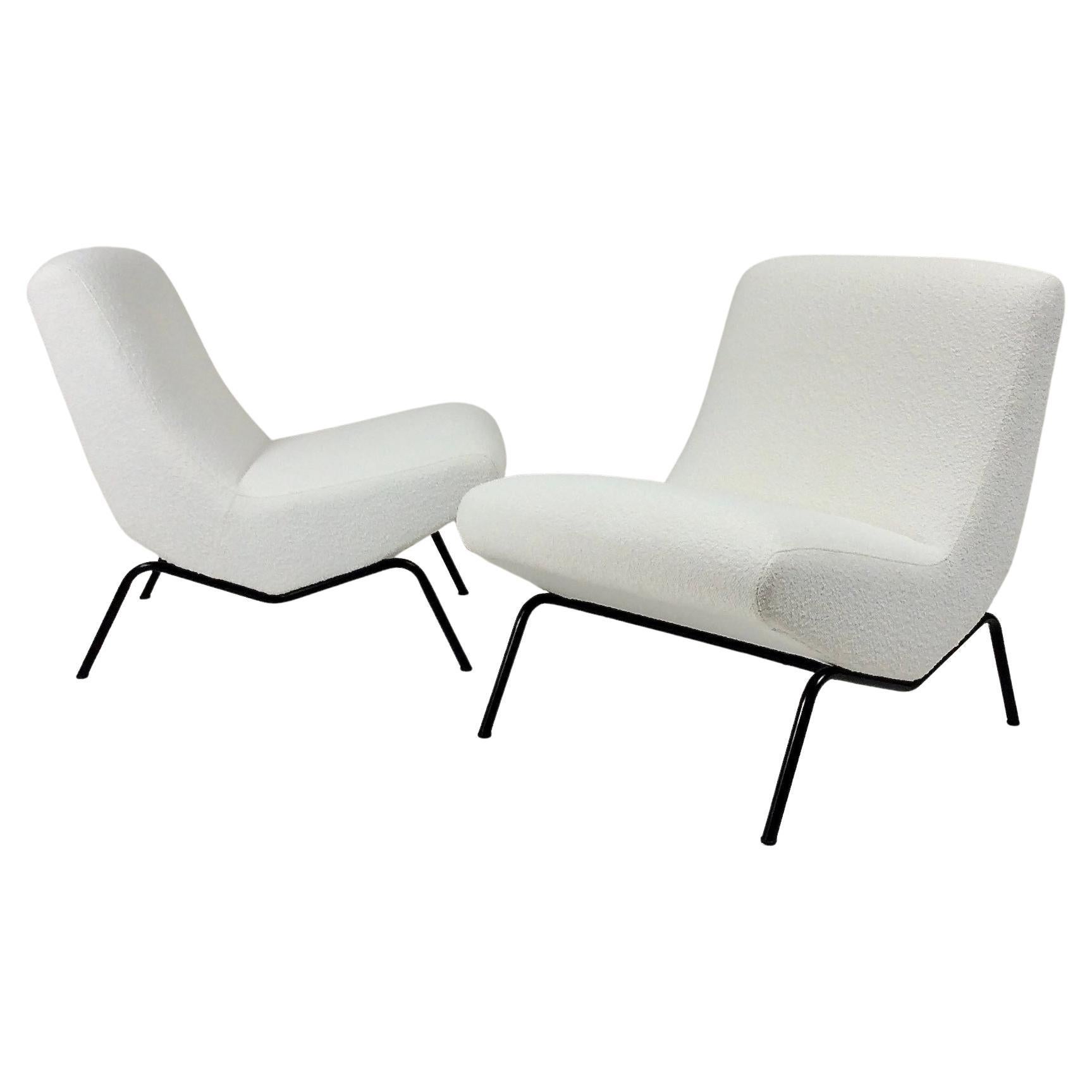 Pierre Paulin Pair of Lounge Chairs, CM194 Model for Thonet, circa 1957, France