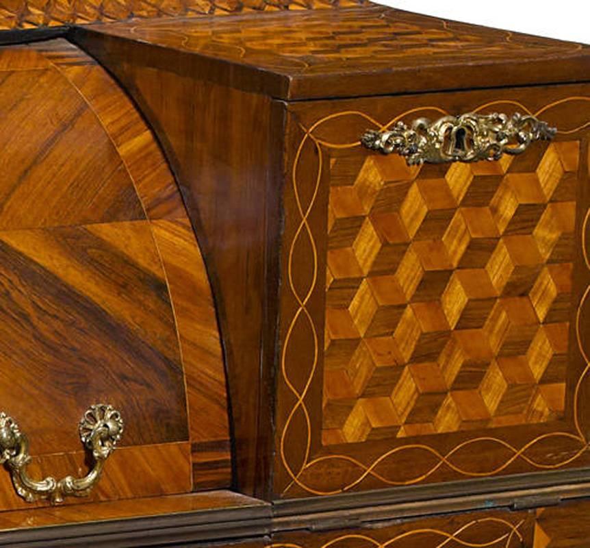 18th Century Italian Inlaid Desk with Fine Marquetry and Parquetry In Good Condition In Cypress, CA