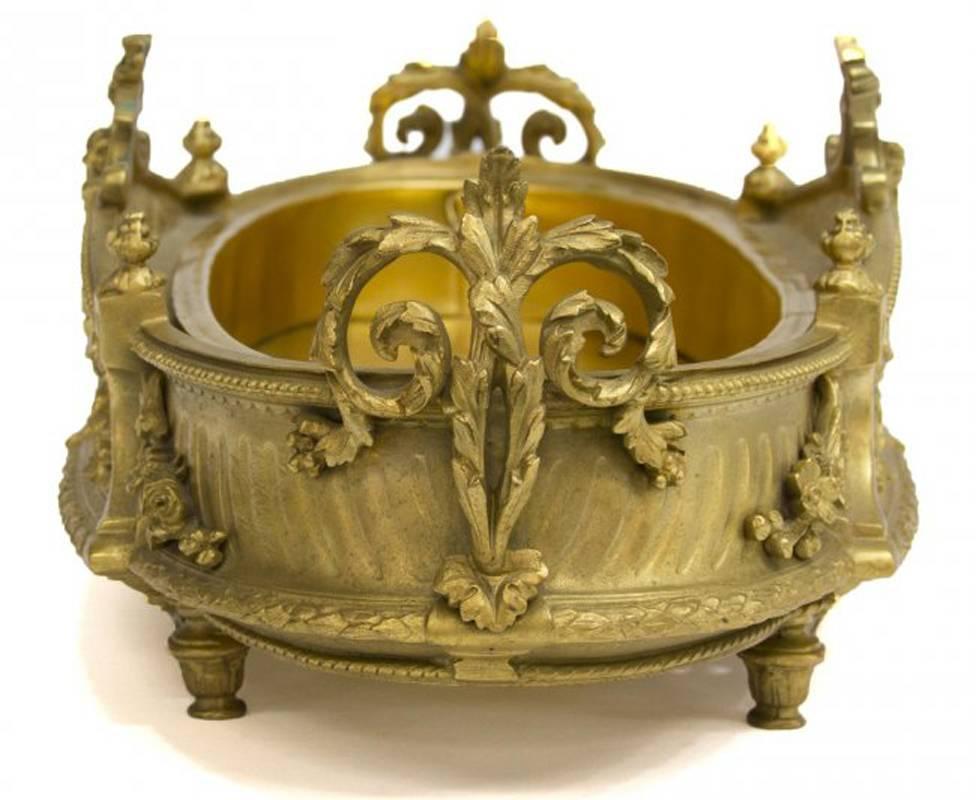 19th Century Louis XV Style Oval Ormolu Centerpiece In Good Condition In Cypress, CA
