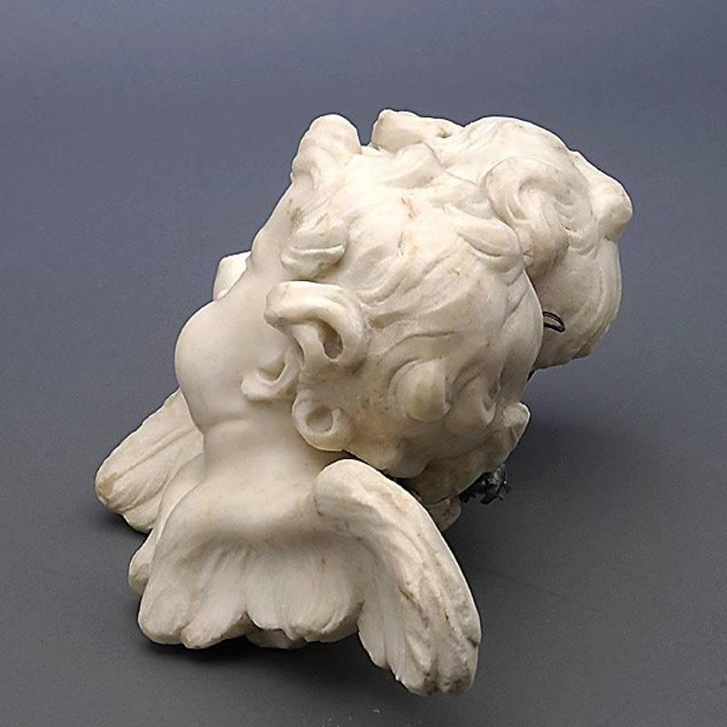 Hand-Carved 19th Century Italian Marble Bust Plaque of Two Cherubs For Sale