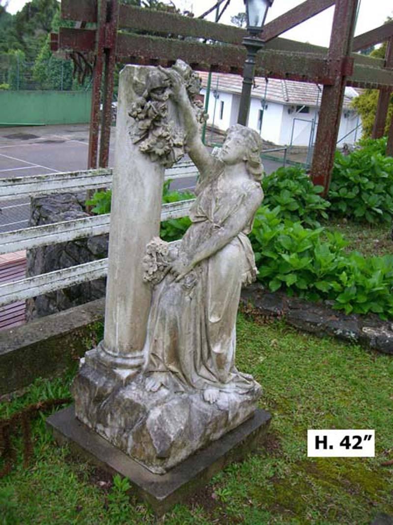 18th Century Carved Carrara Marble Garden Sculpture For Sale 2