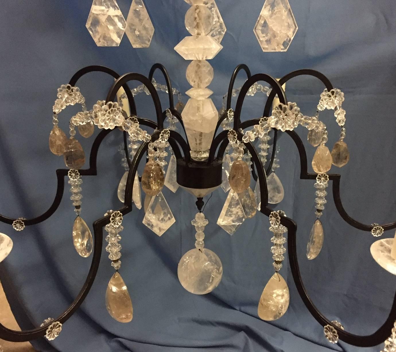 Lustre à six lumières en cristal de roche de style néoclassique en vente 1