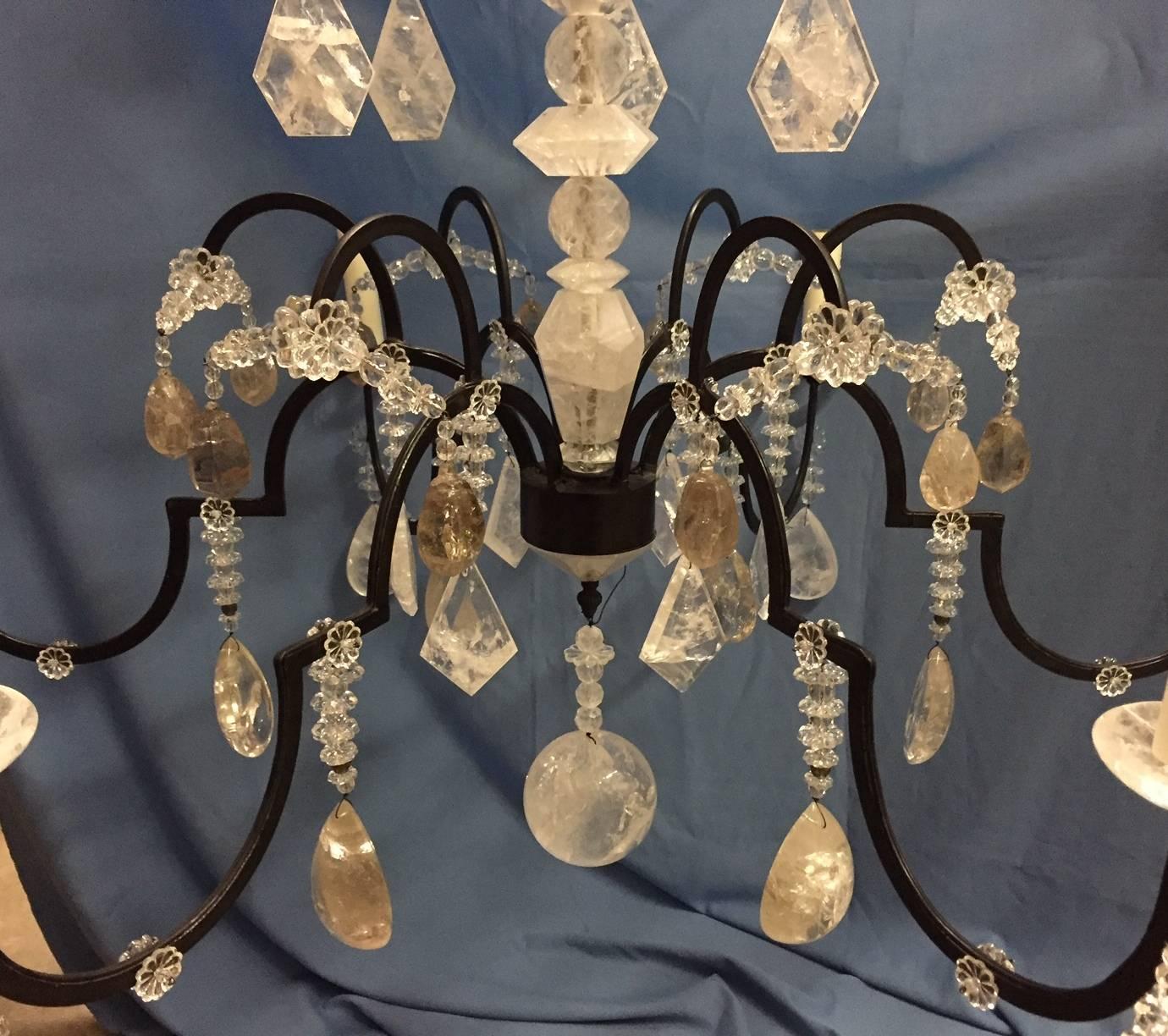 Lampadario a sei luci in cristallo di rocca in stile neoclassico in vendita 1