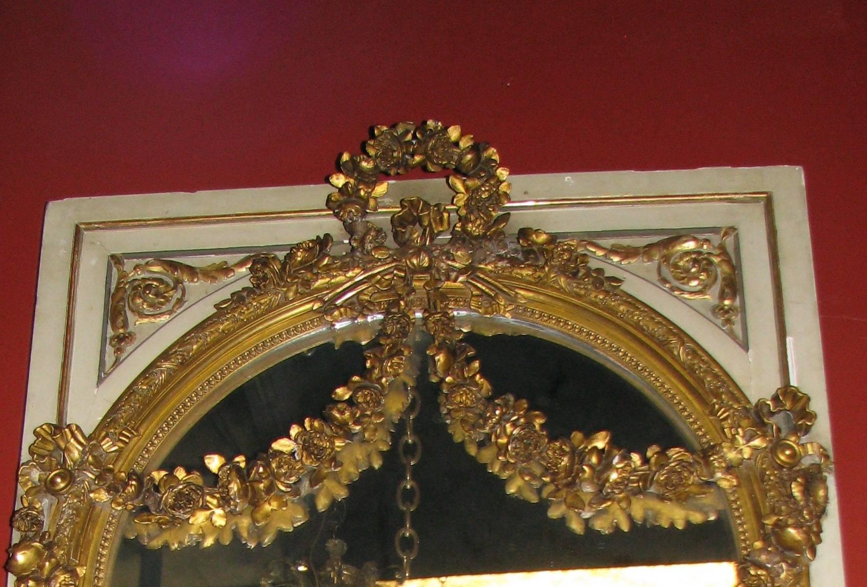 XIXe siècle Paire de consoles et de miroirs français partiellement dorés et peints, 19ème siècle en vente