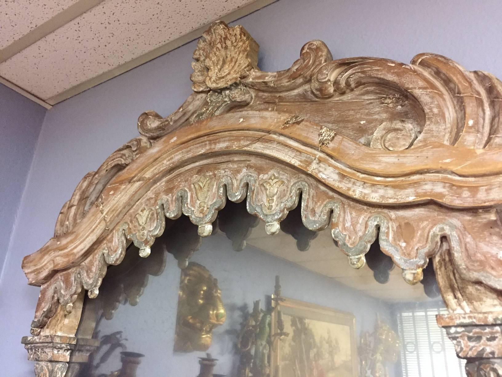 Pair of Italian Baroque Style Carved Mirrors, 19th Century 1