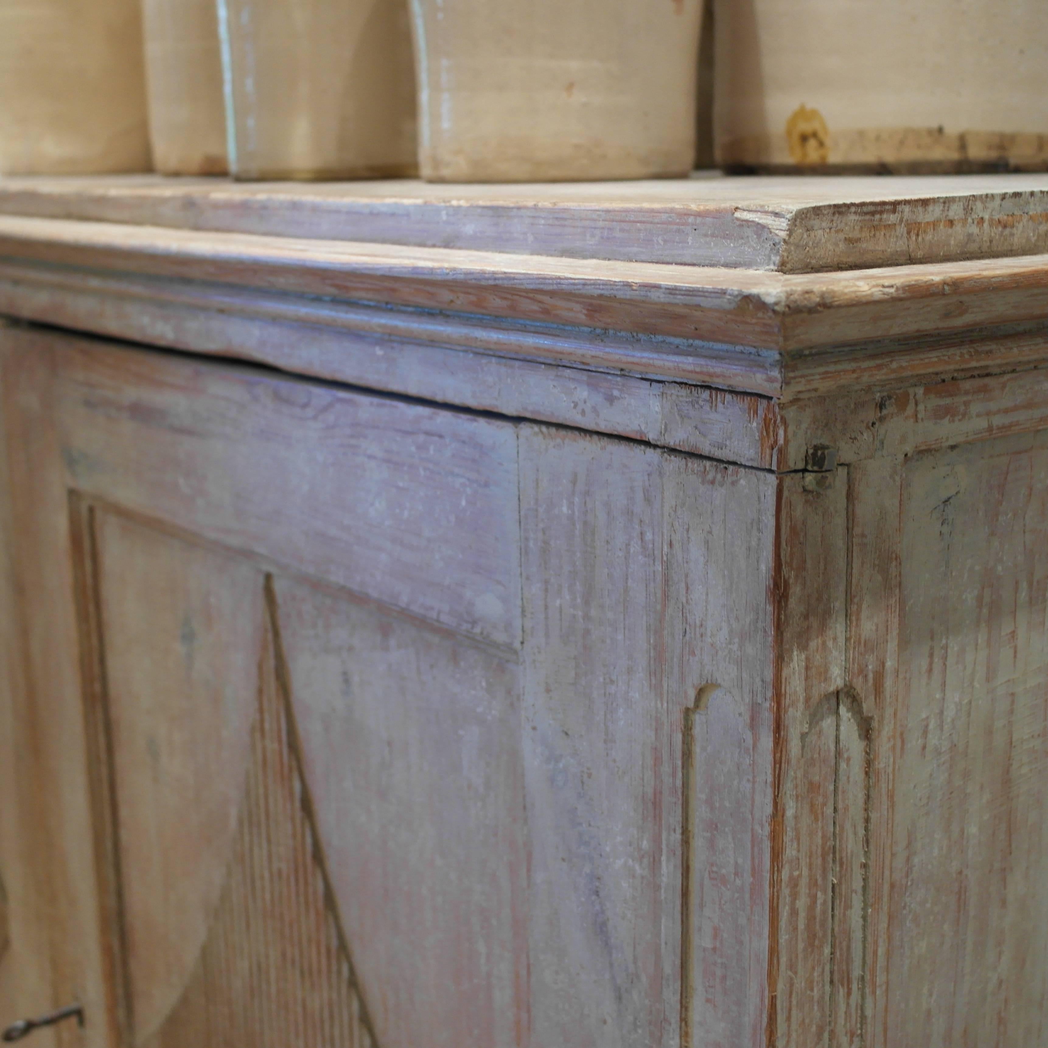 Early 19th Century Swedish Buffet in original paint  In Good Condition In Warminster, Wiltshire