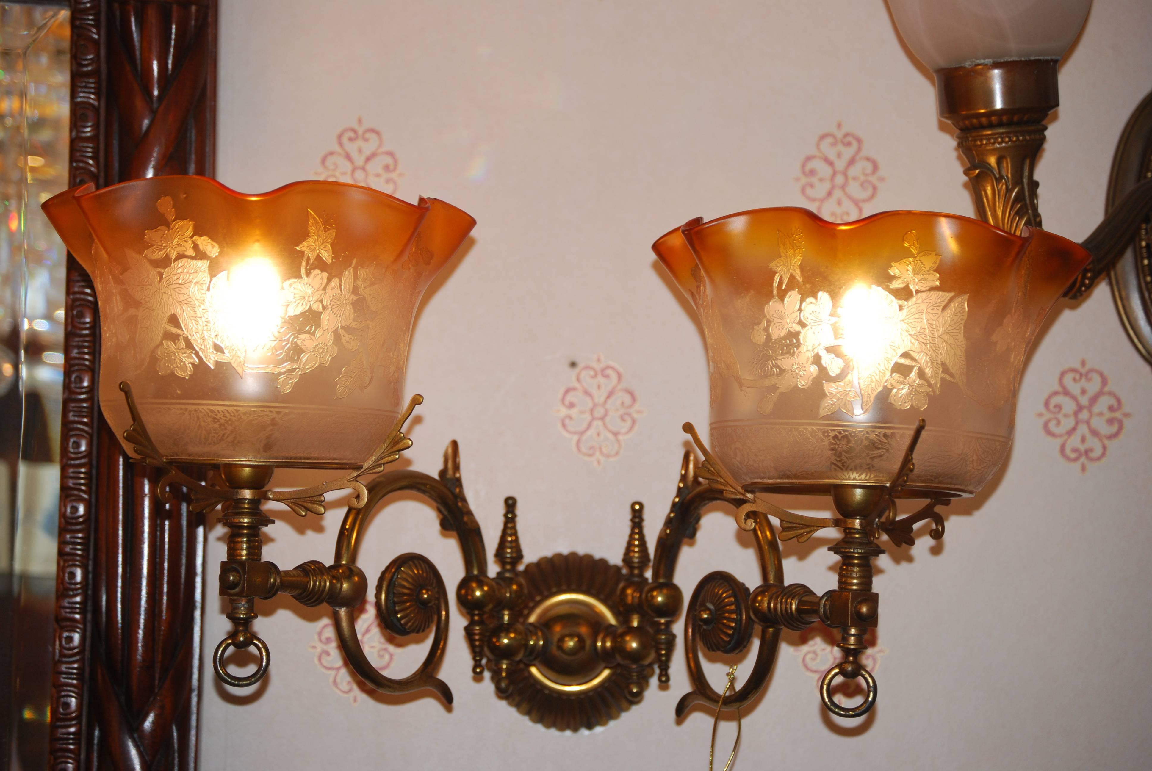 Bronze 19th Century Gas Wall-Lights Napoleon III with Original Etched Glasses For Sale
