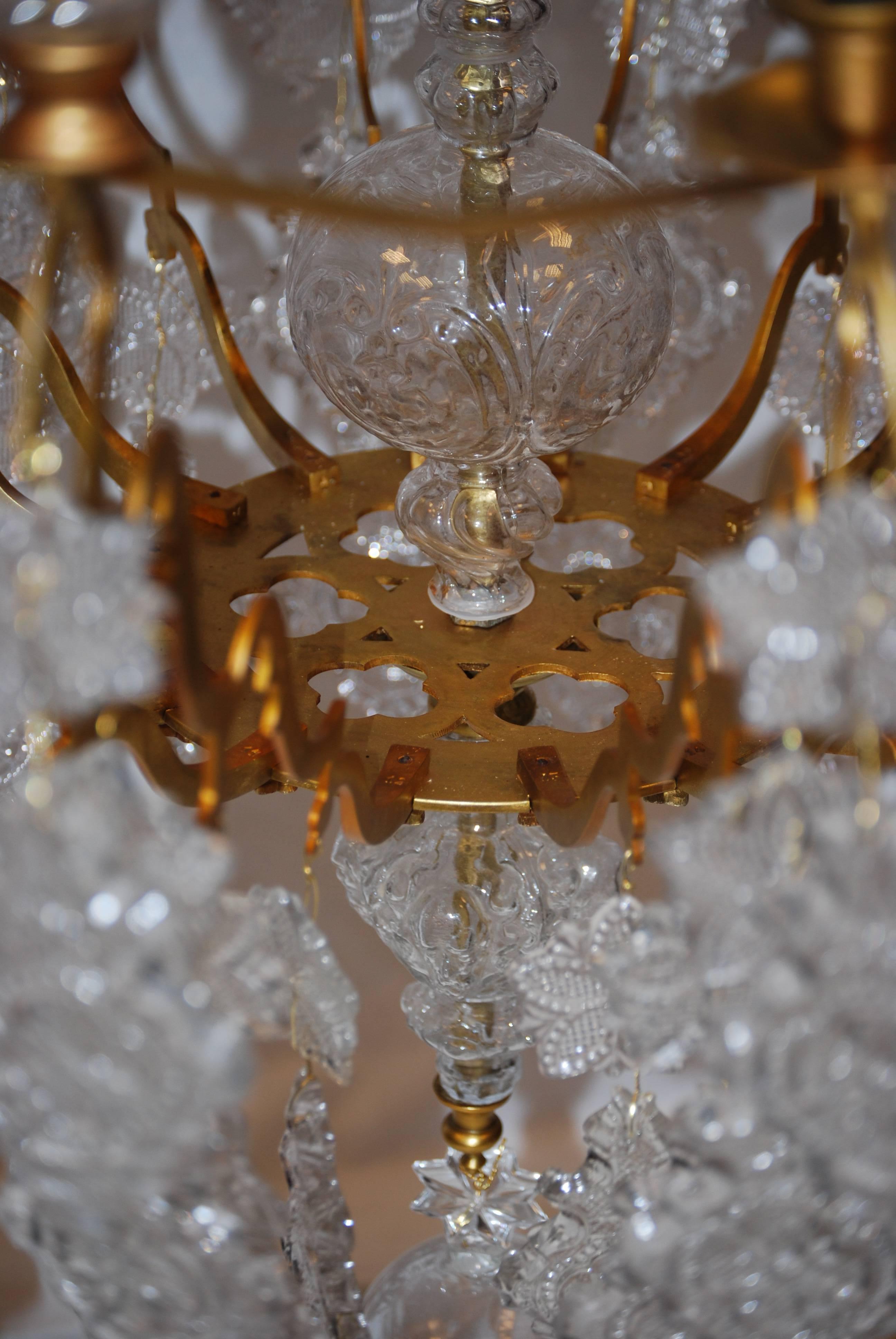 Mid-18th Century Louis XV Style Chandelier from France For Sale 1