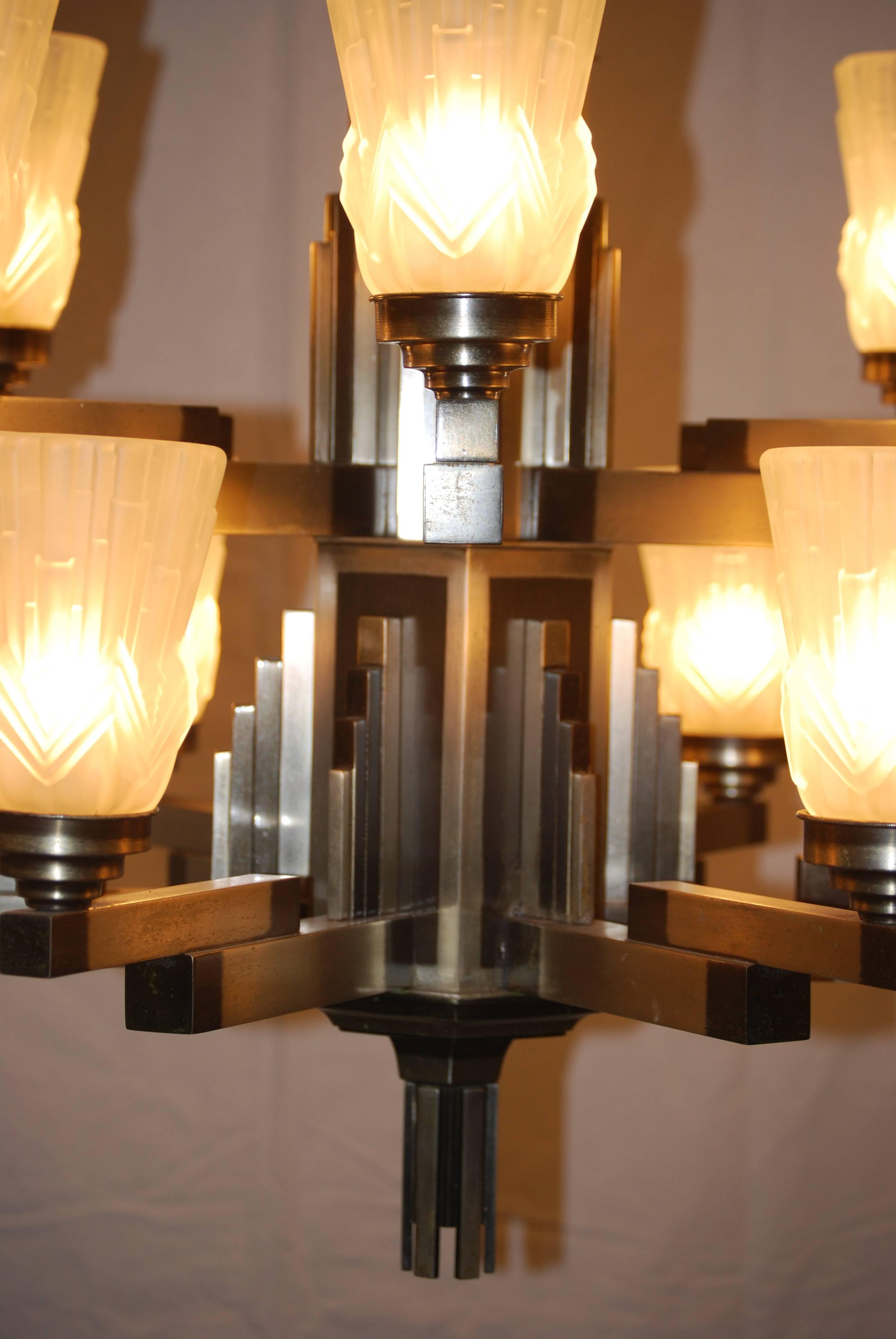 Frosted 20th Century Cubist Art Deco Chandelier from France For Sale