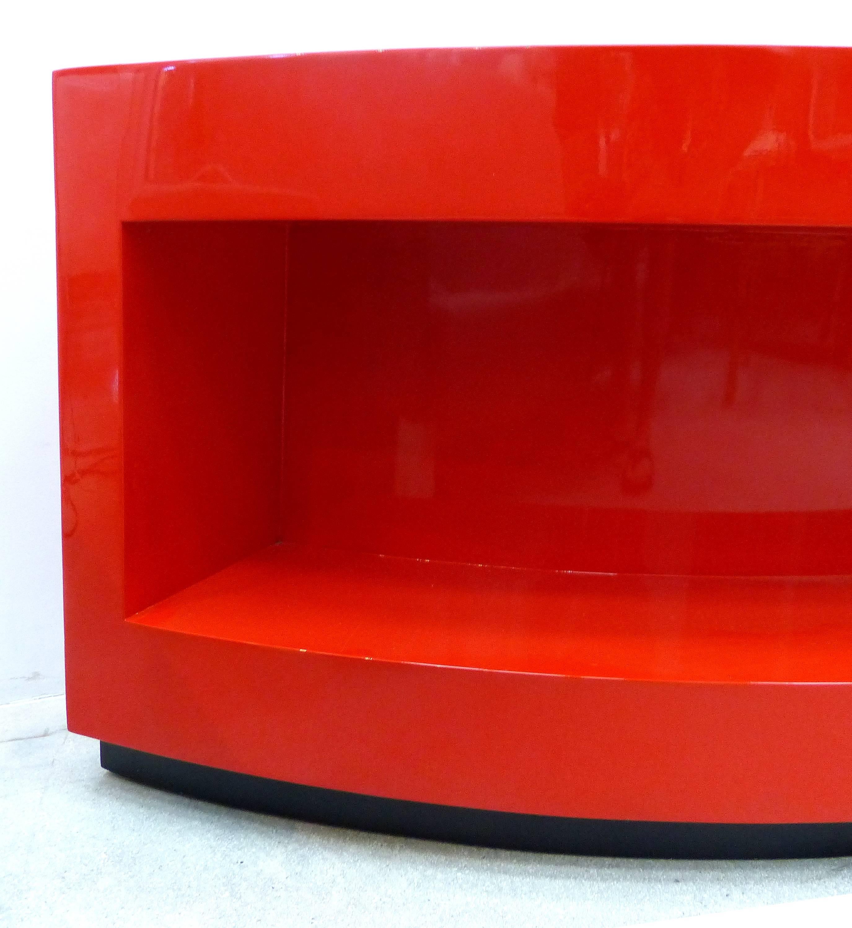 Mid-20th Century Art Deco Curved Red Lacquer Bookcase by Paul Laszlo