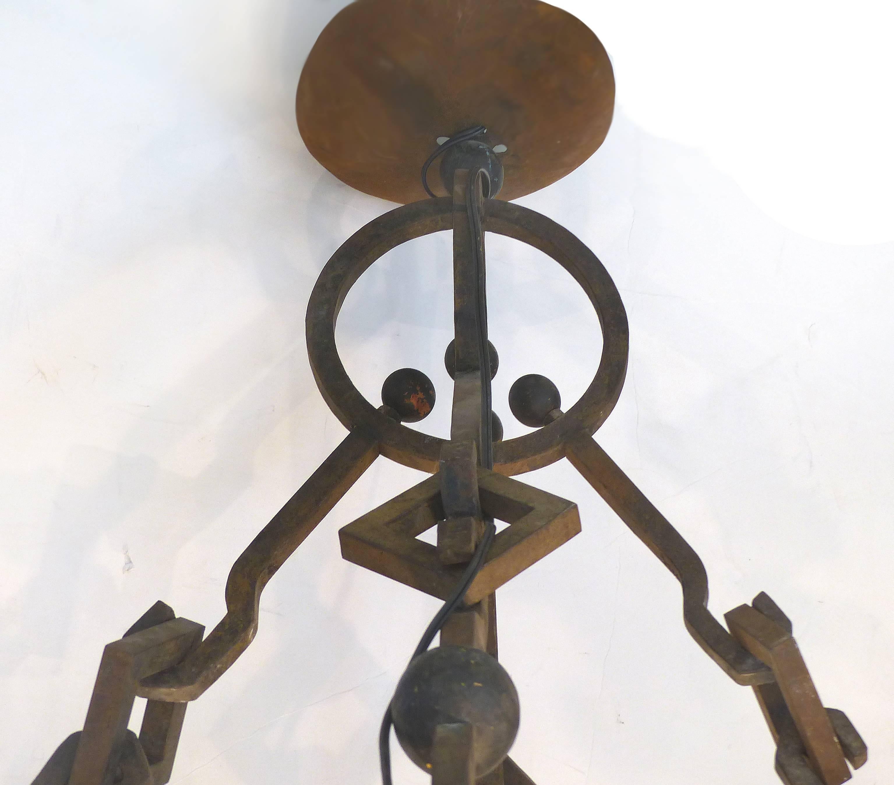 Early 20th Century French Monumental Gothic Forged Iron Chandelier In Good Condition In Miami, FL