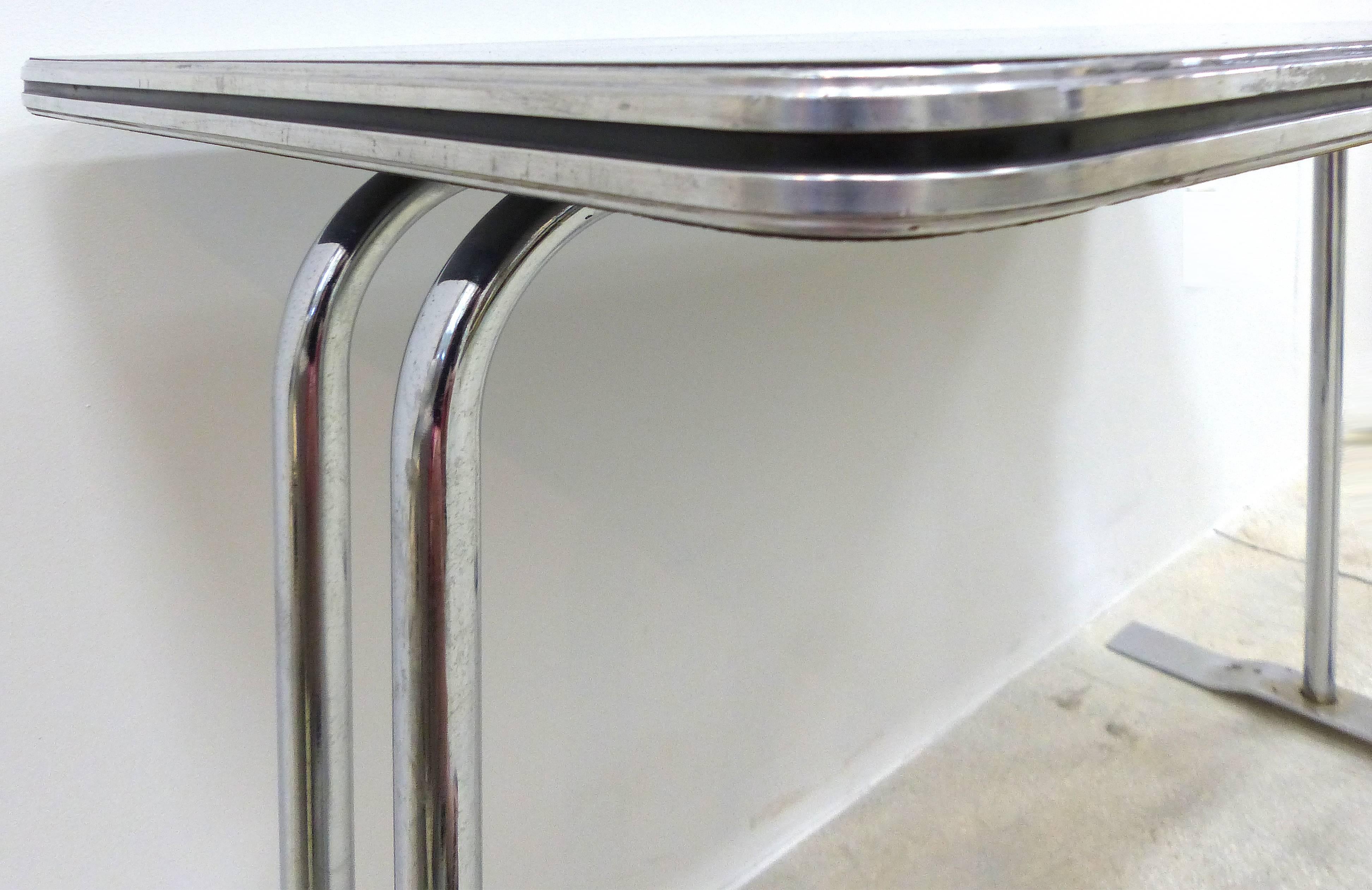 Art Deco Streamline Chrome Writing Table or Console Table In Good Condition In Miami, FL