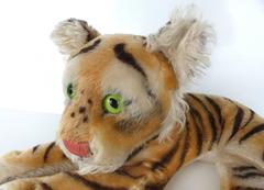 Mid-Century Steiff Tiger in Mohair and Straw