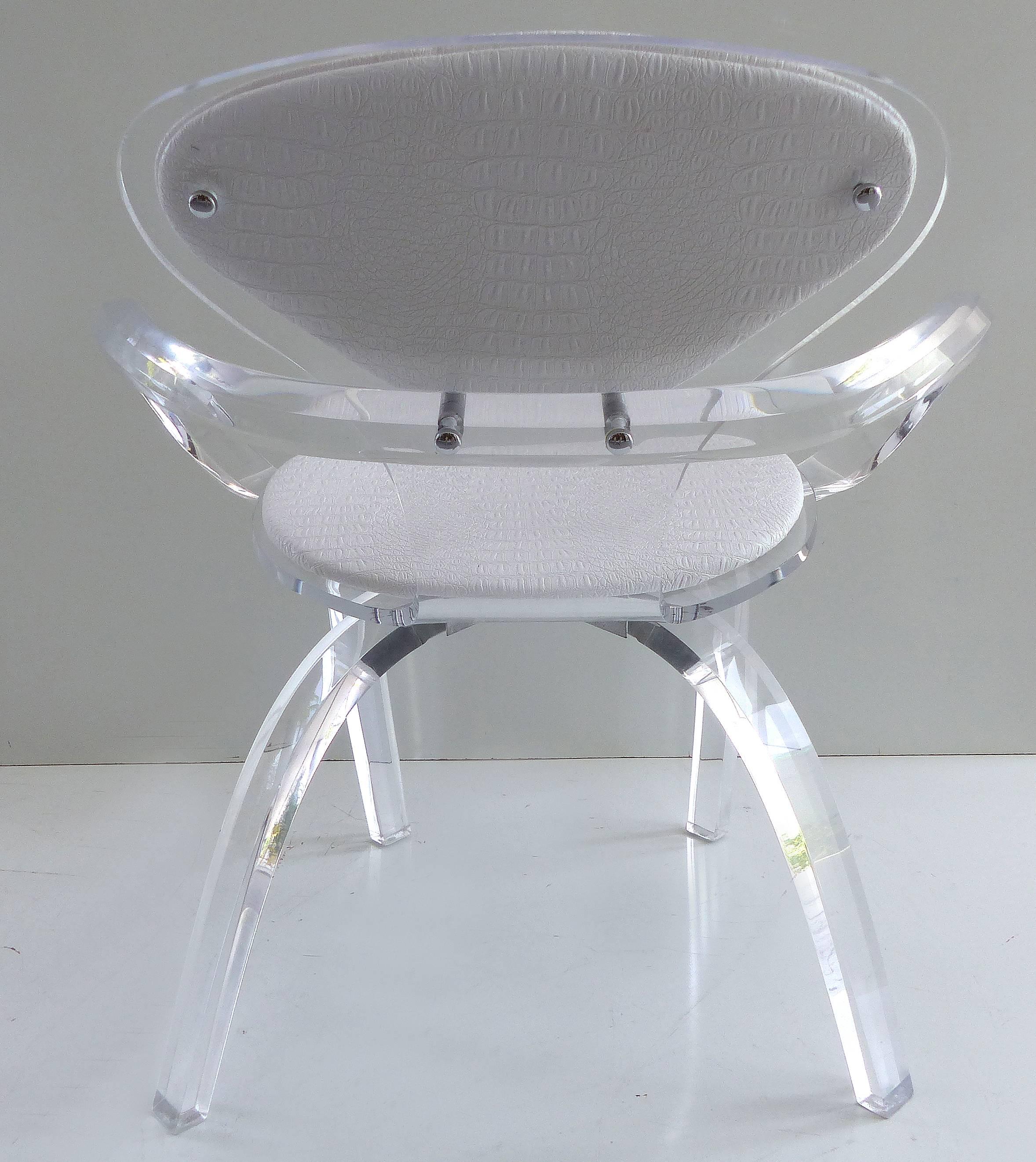 Mid-Century Modern Custom-Made Lucite Pretzel Chair Inspired by the Norman Cherner Classic