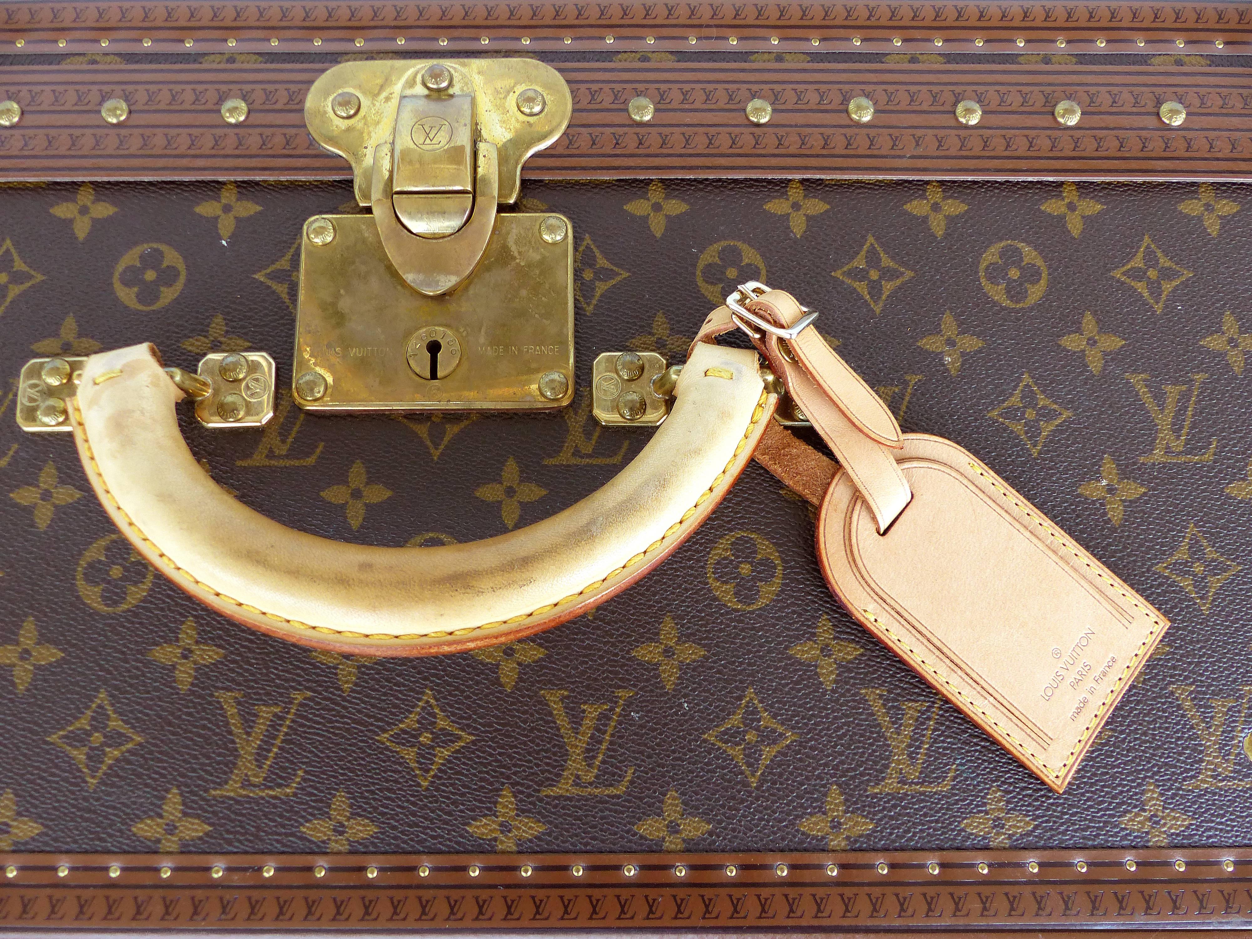 Louis Vuitton Alzer 80 Leather and Brass Suitcase with Original Protective Cover 3