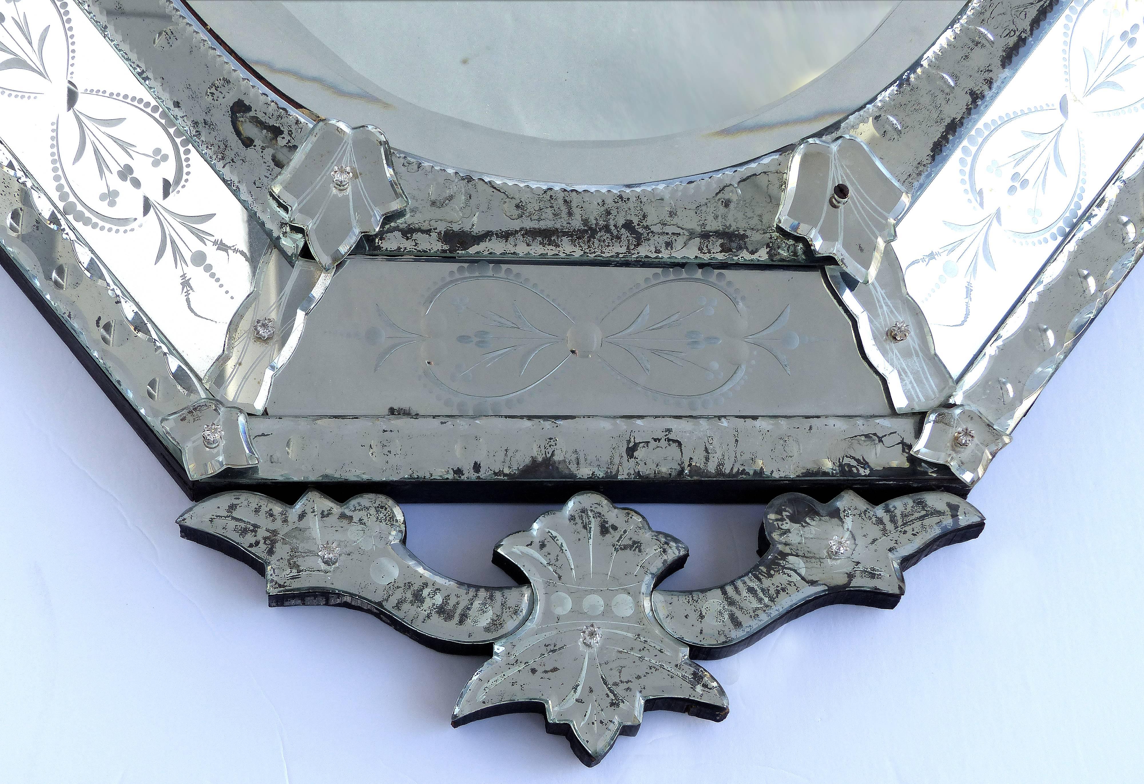 1930s Venetian Cut and Etched Glass Beveled Mirror 4