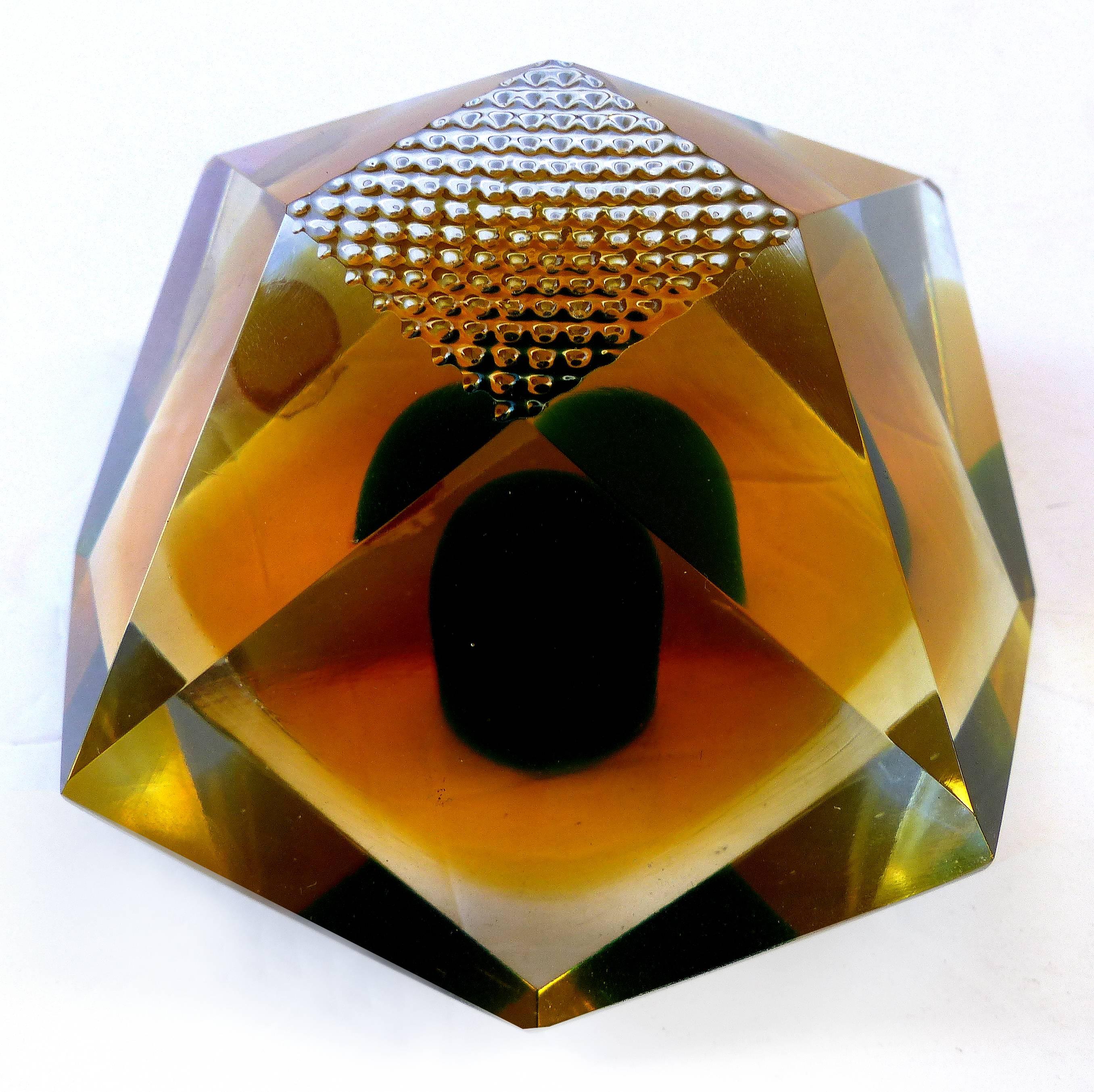 Italian Murano Glass Brilliant-Cut Diamond Form Object D'art Paperweight in Box