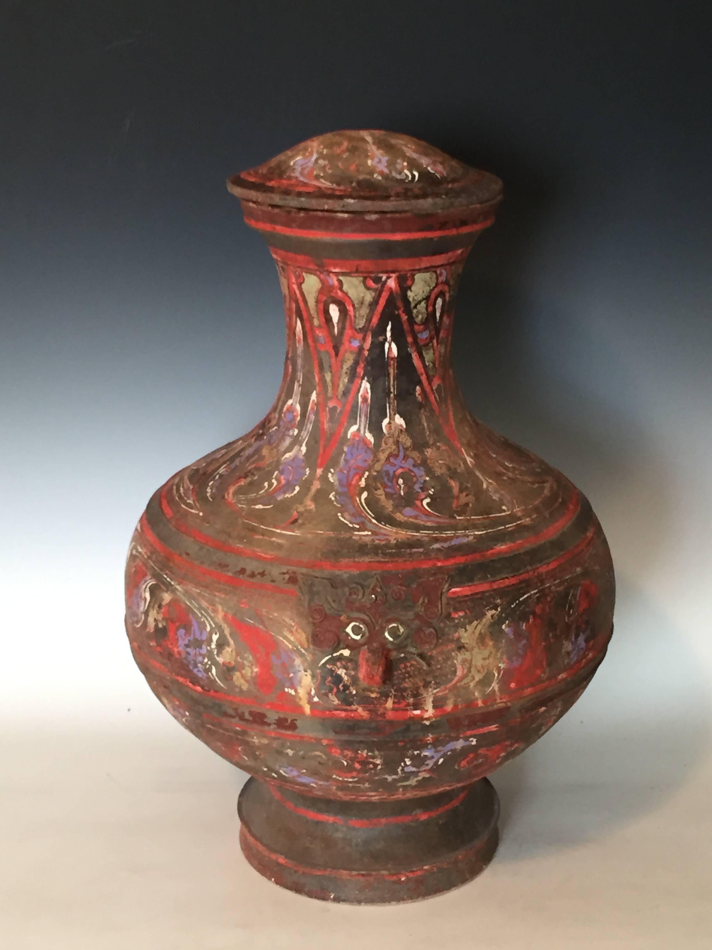Pair of Large Han Dynasty Painted Pottery Jars and Covers  For Sale 3