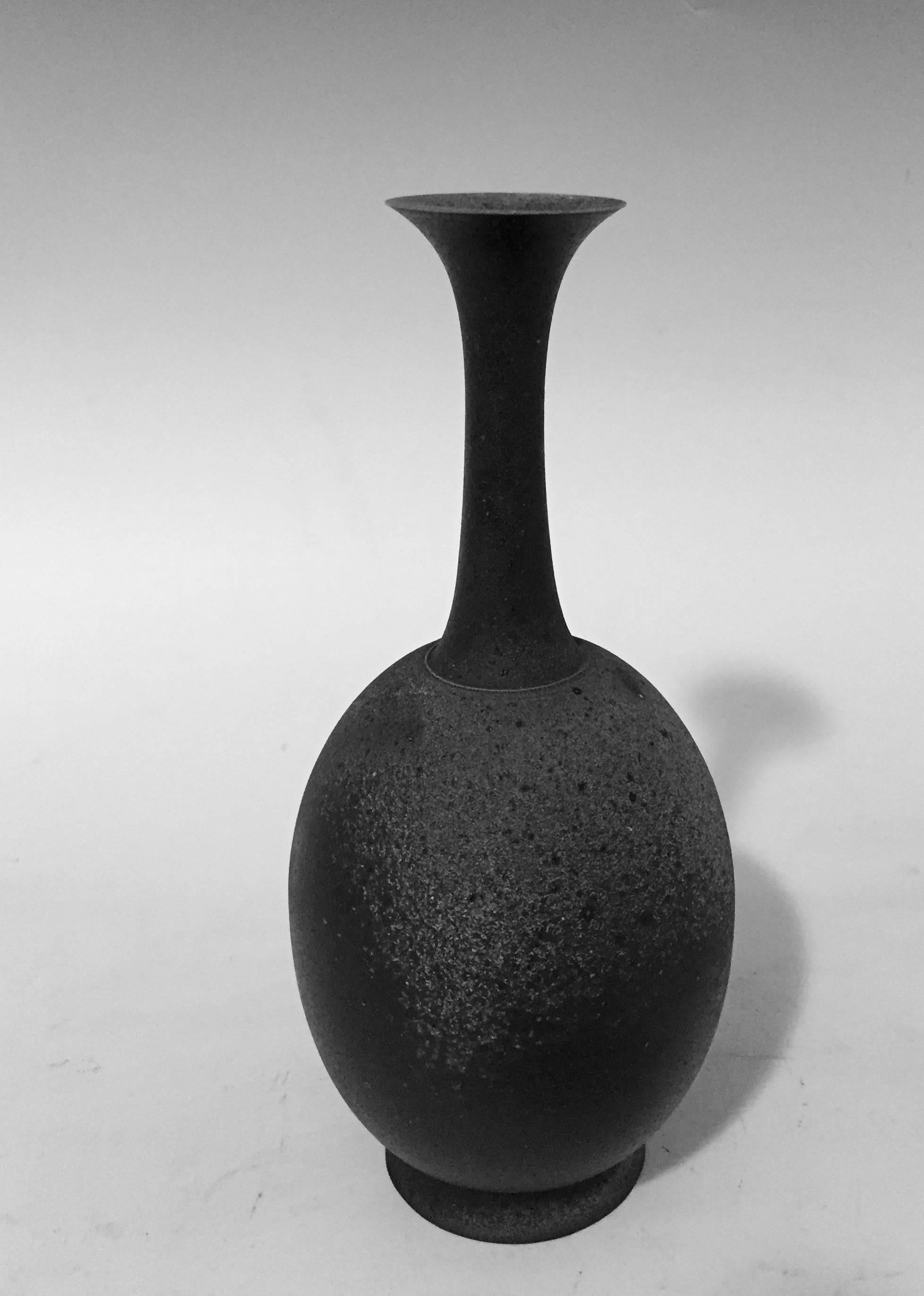 Contemporary Stoneware Vase by Japanese Ceramicist Koji Toda 1
