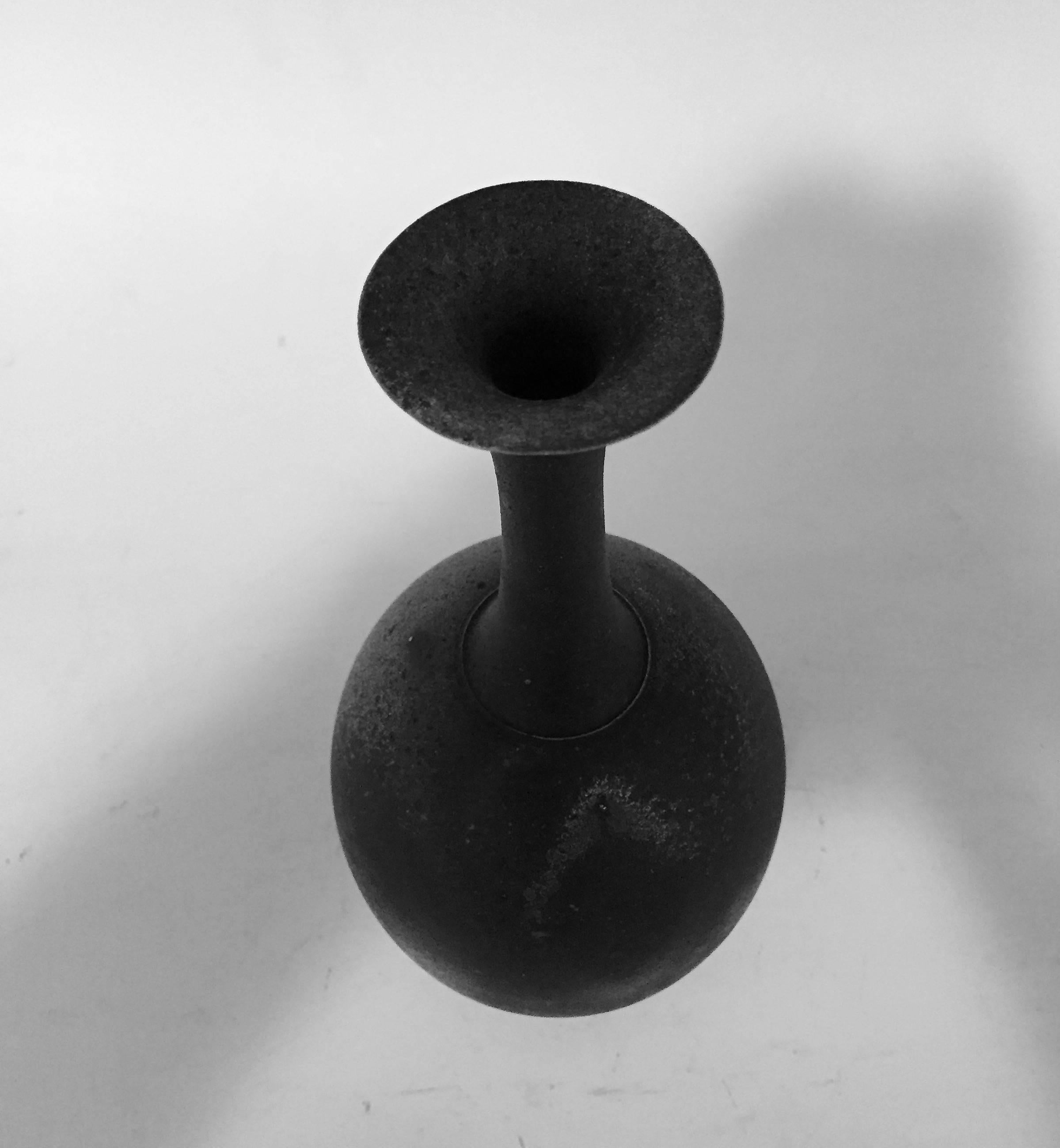 Contemporary Stoneware Vase by Japanese Ceramicist Koji Toda 3