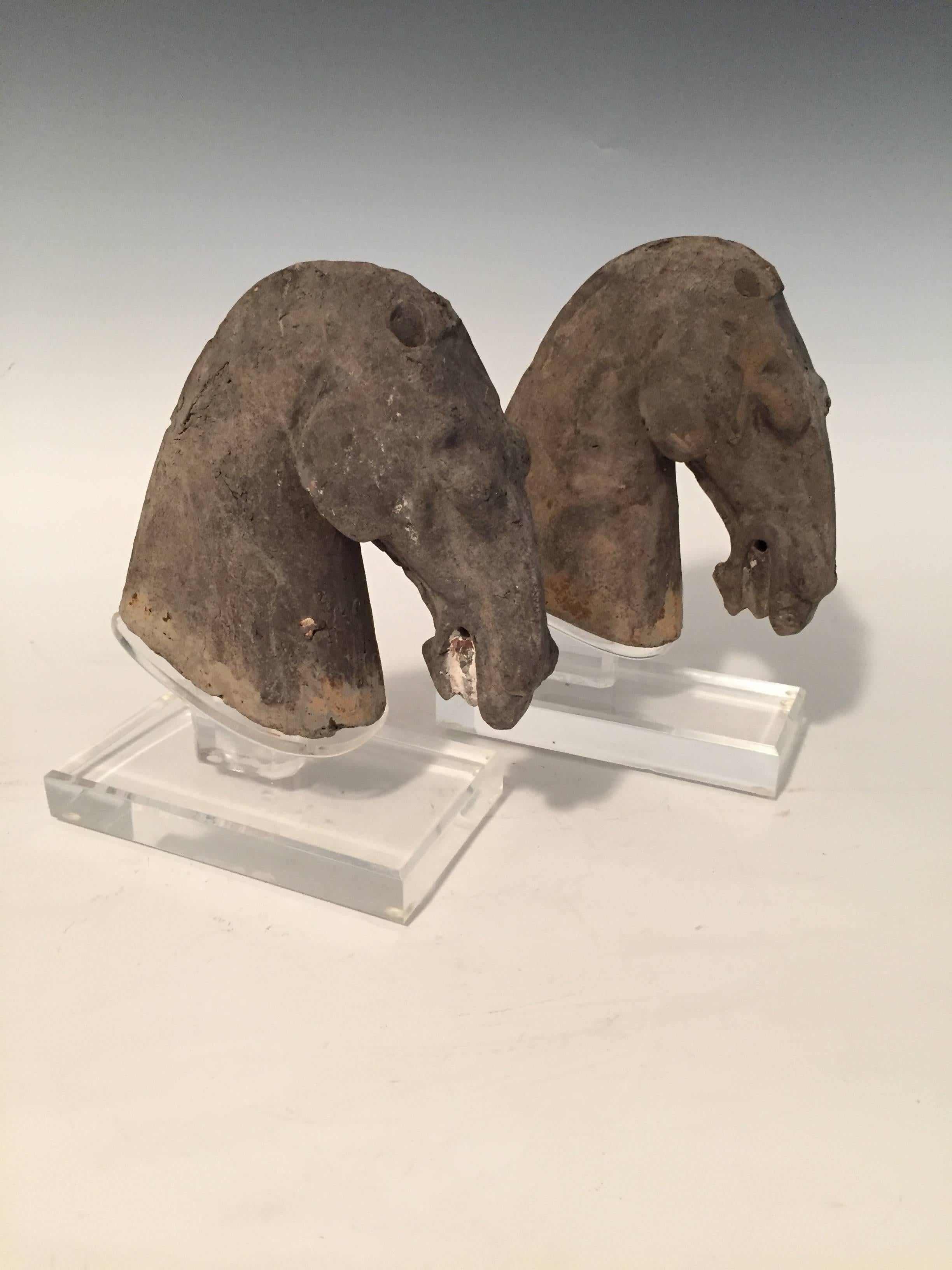 Pair of Han Dynasty Horse Heads In Good Condition In Los Angeles, CA