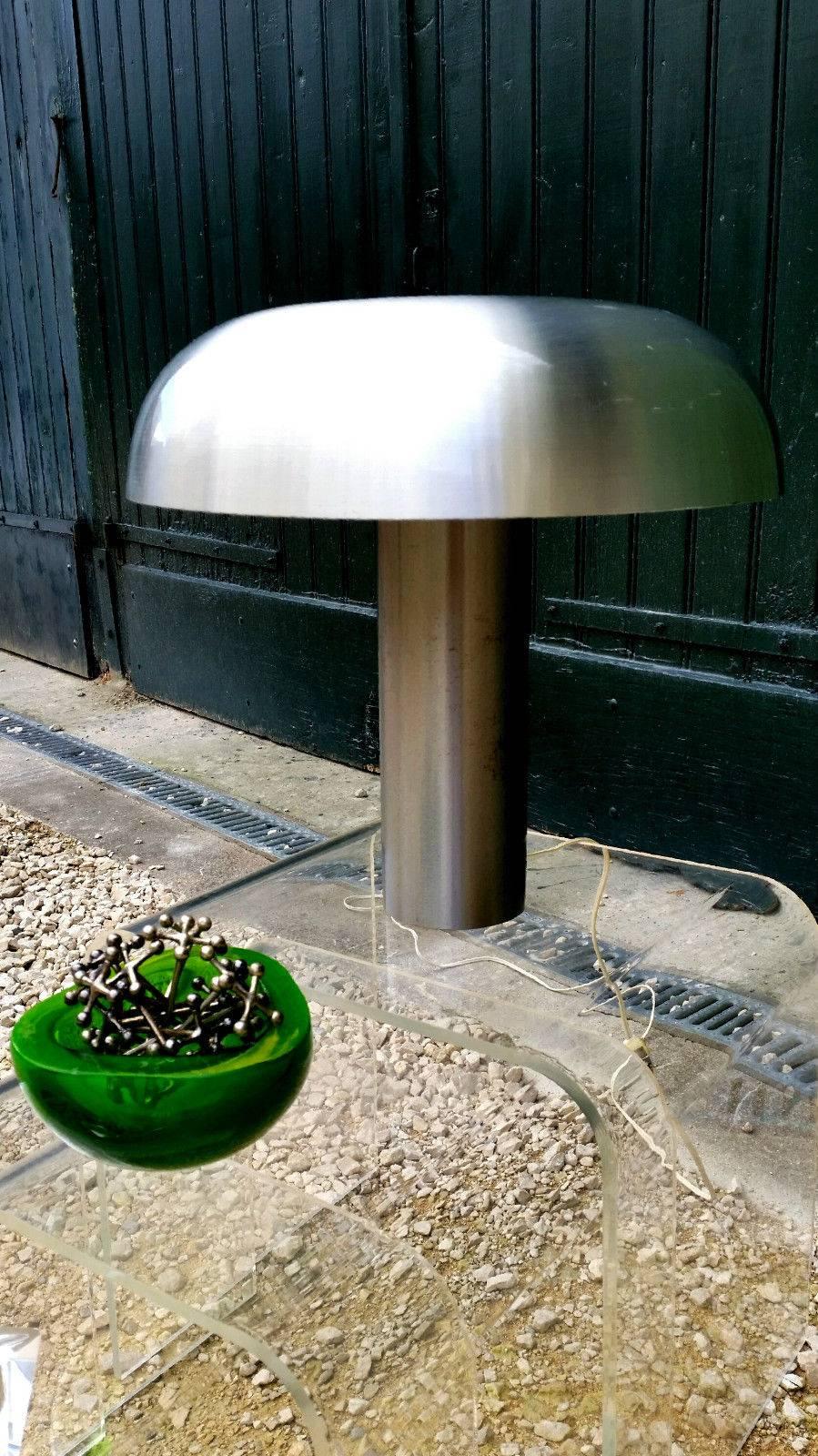 Space Age Brush Aluminum Table Lamp Attributed to Harvey Guzzini, 1970s In Good Condition In L'Escala, ES