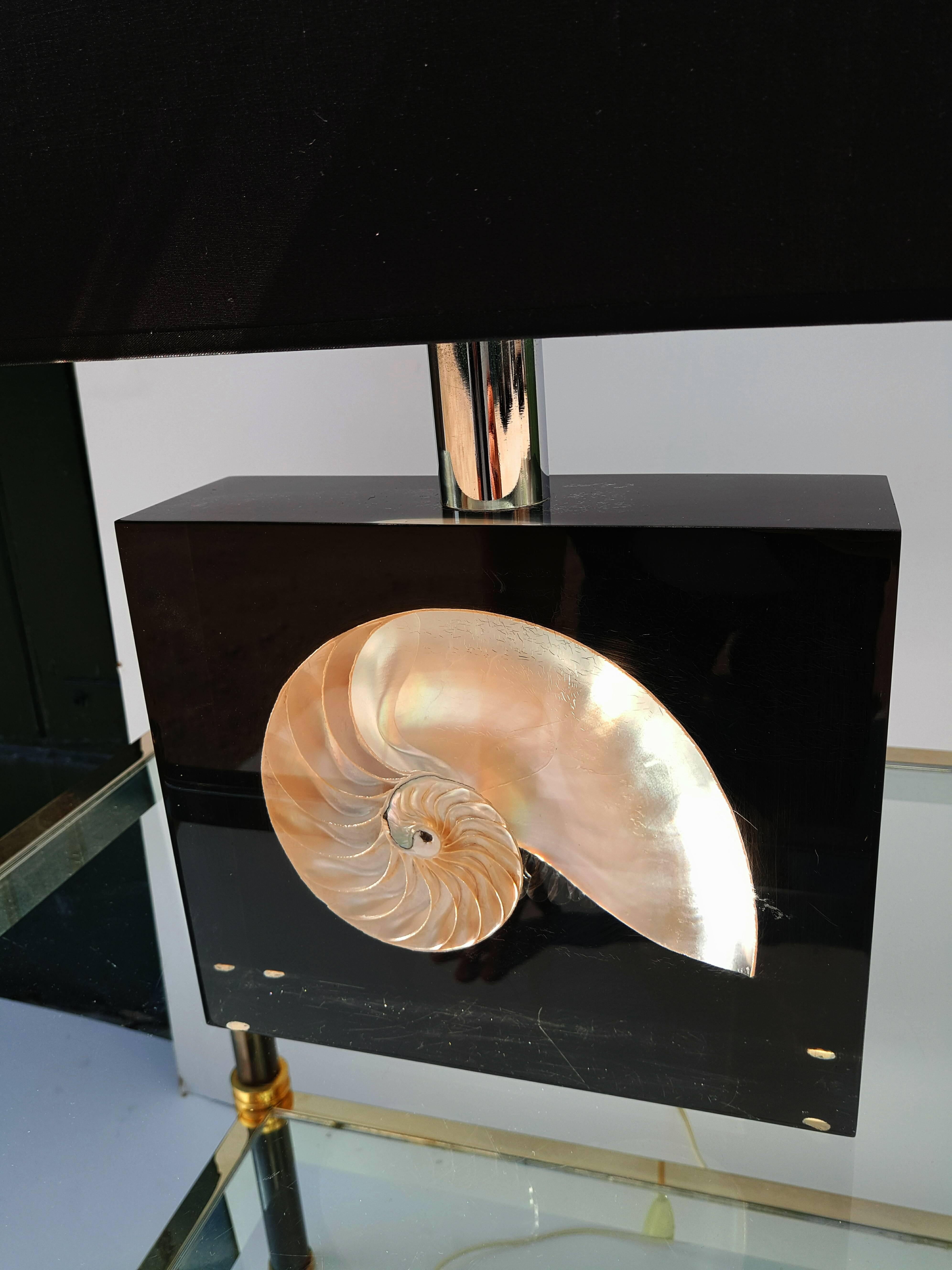 French Rare Resin and Shell Table Lamp by Pierre Giraudon, 1970s For Sale