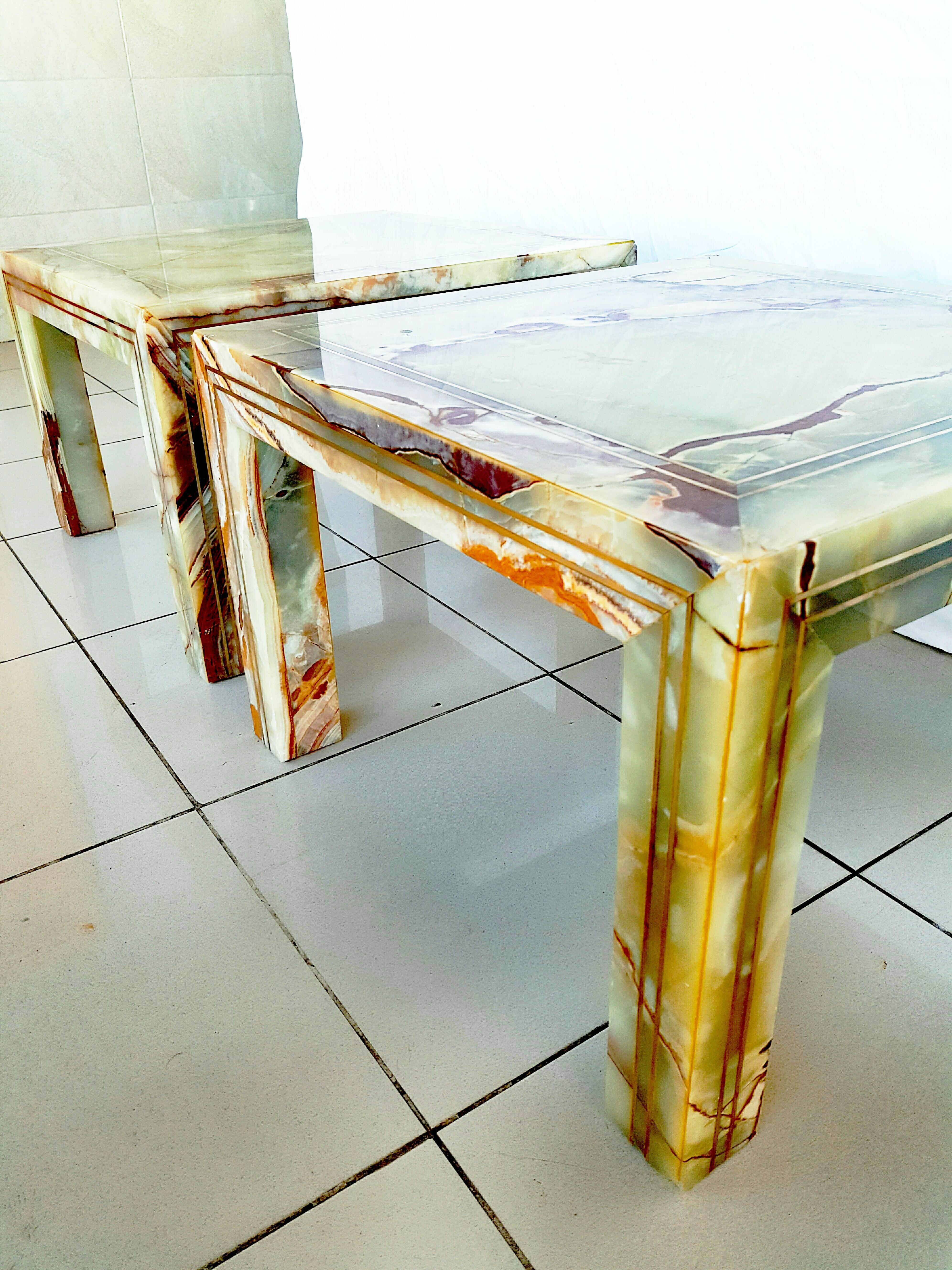 Rare Pair of Italian Marble End Tables, 1970s In Excellent Condition In L'Escala, ES