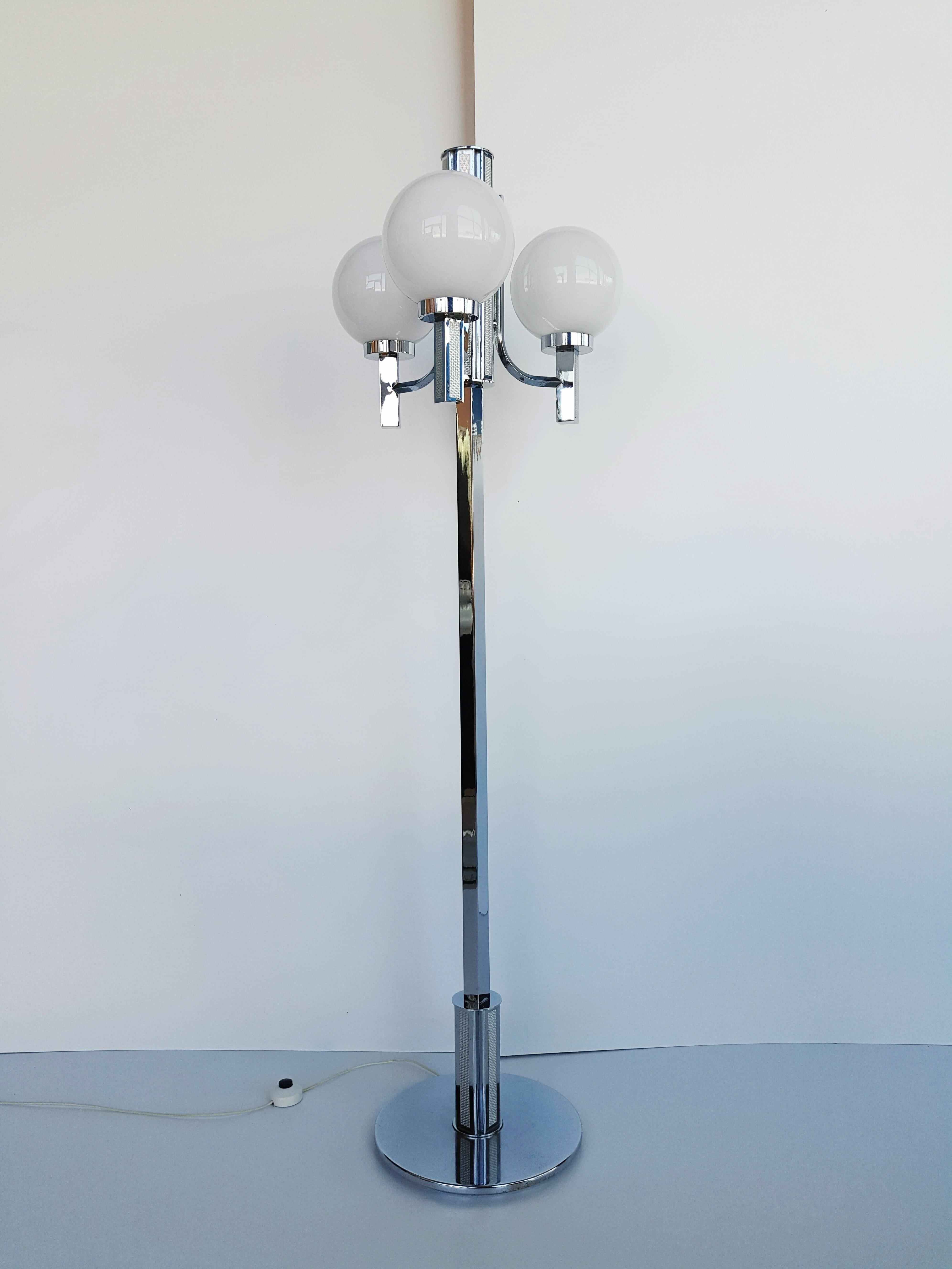 20th Century Floor Lamp Gaetano Sciolari Style, 1970s