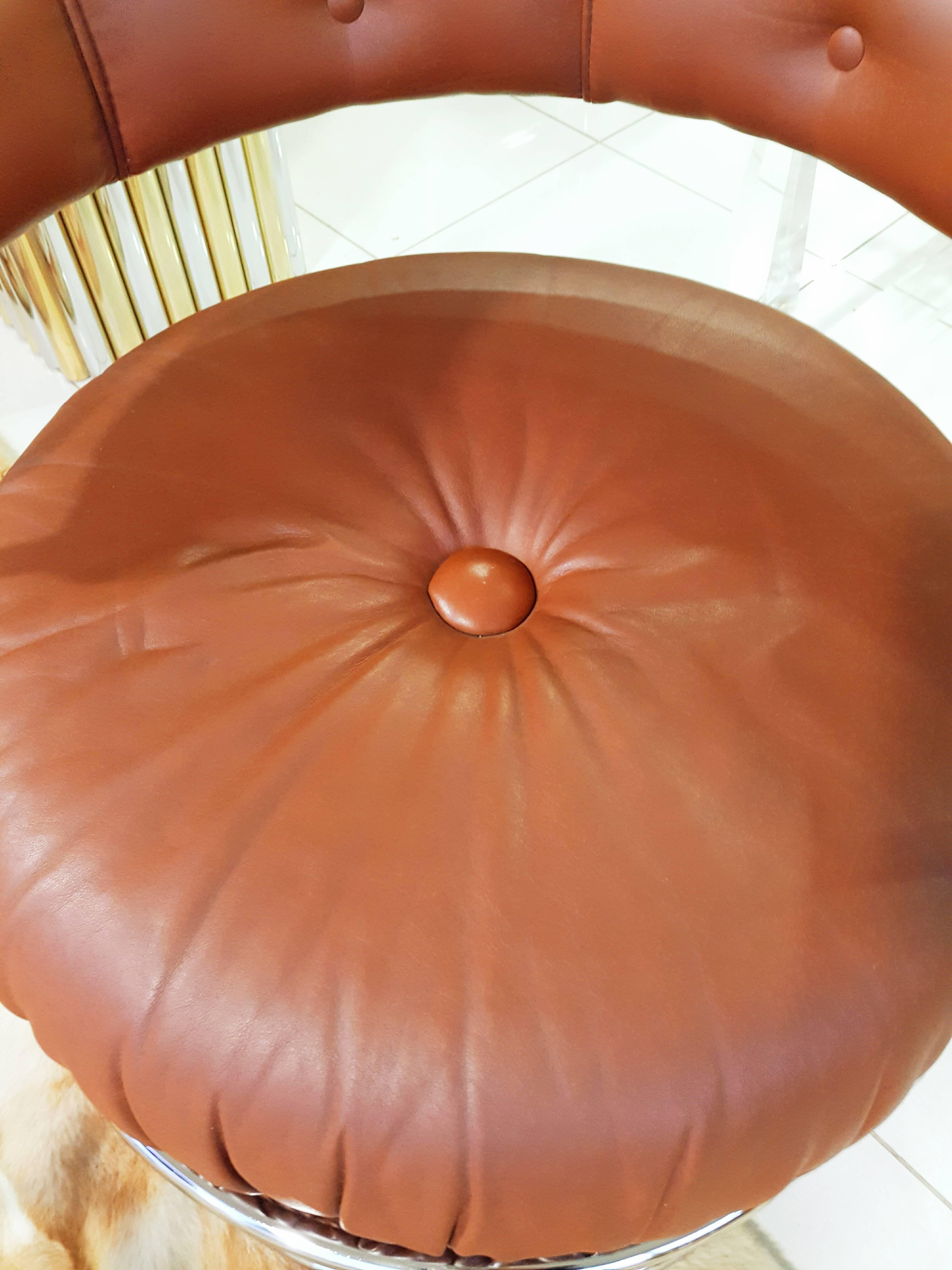French Pouf Chairs, 1970s For Sale 3