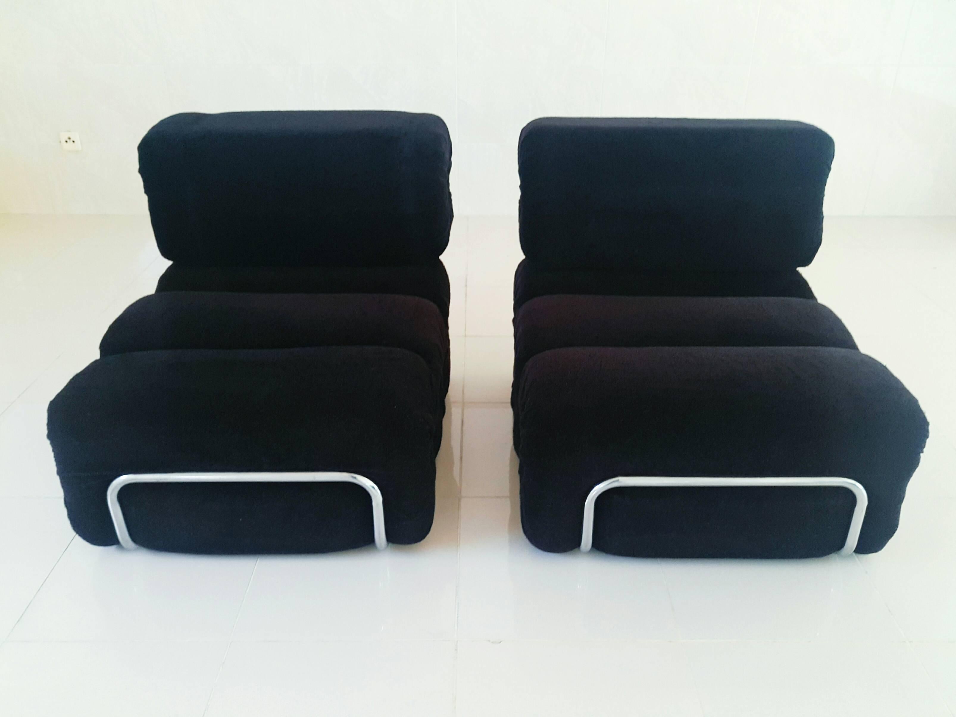 Rare Pair of French Lounge Armchairs, 1970s 1