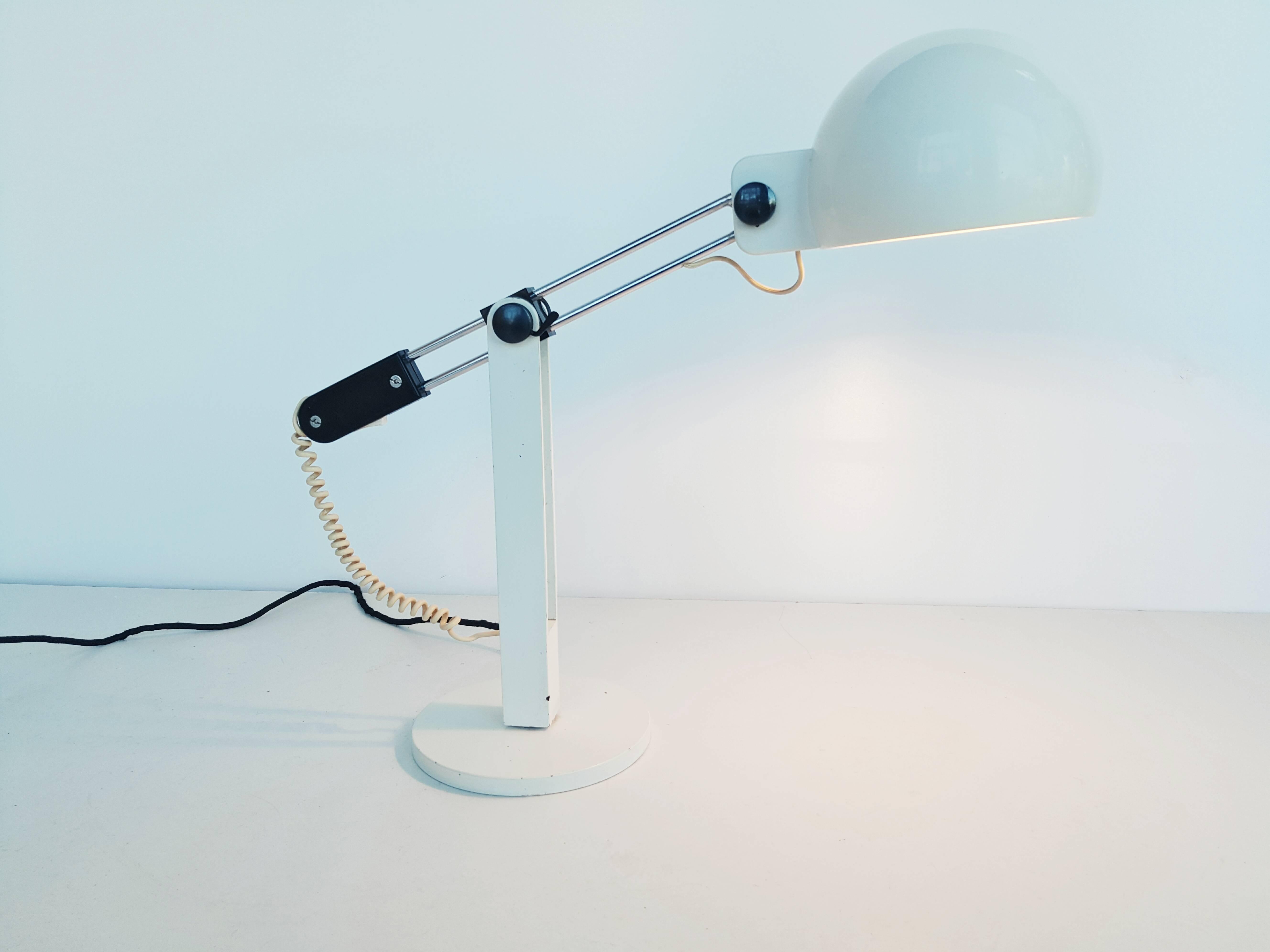 Large Size Swivel Table Lamp by Miguel Milá for Tramo, Spain, 1970s For Sale 3