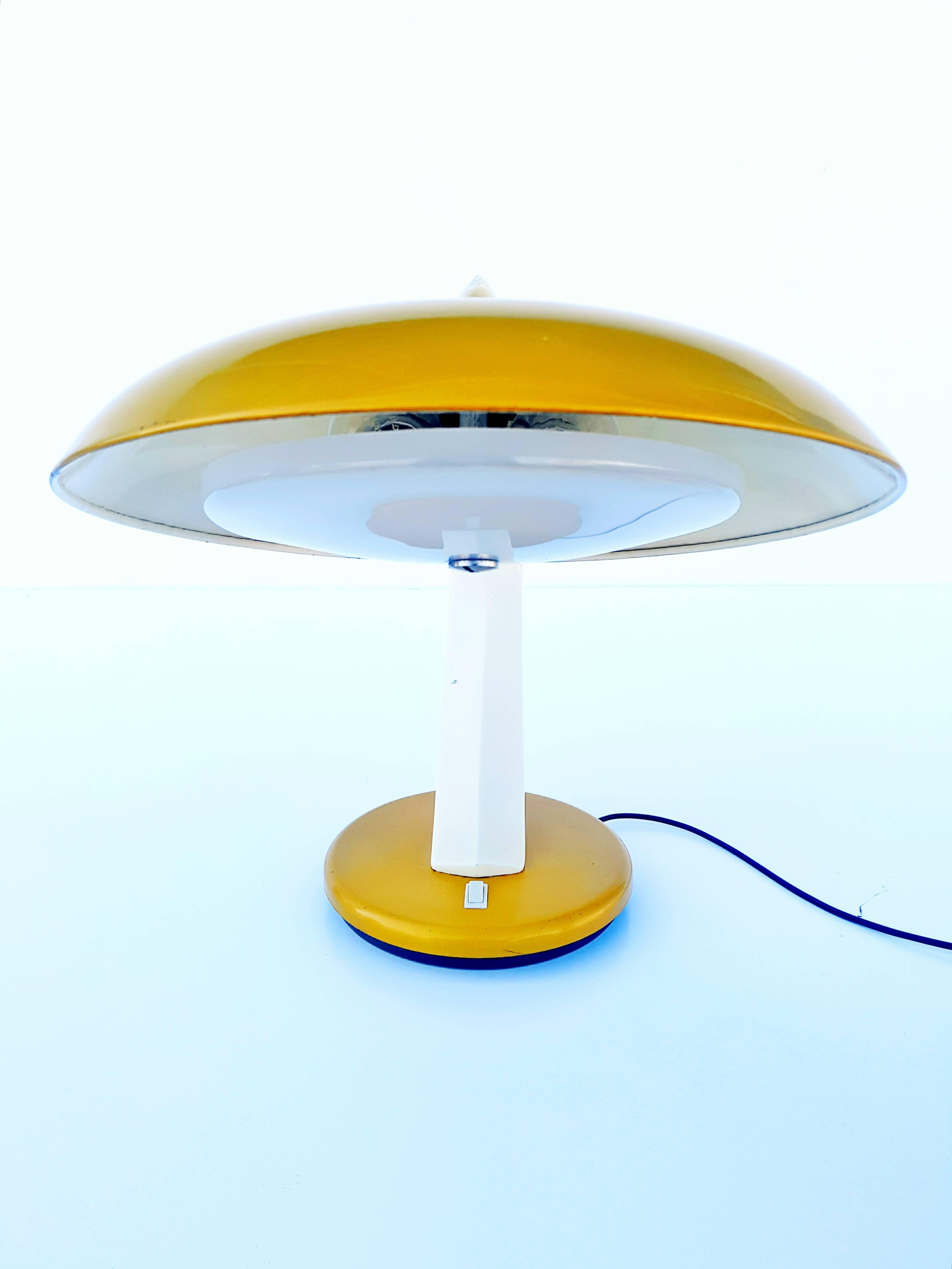 Fase Table Lamp Model Boomerang 64, circa 1960 In Excellent Condition In L'Escala, ES