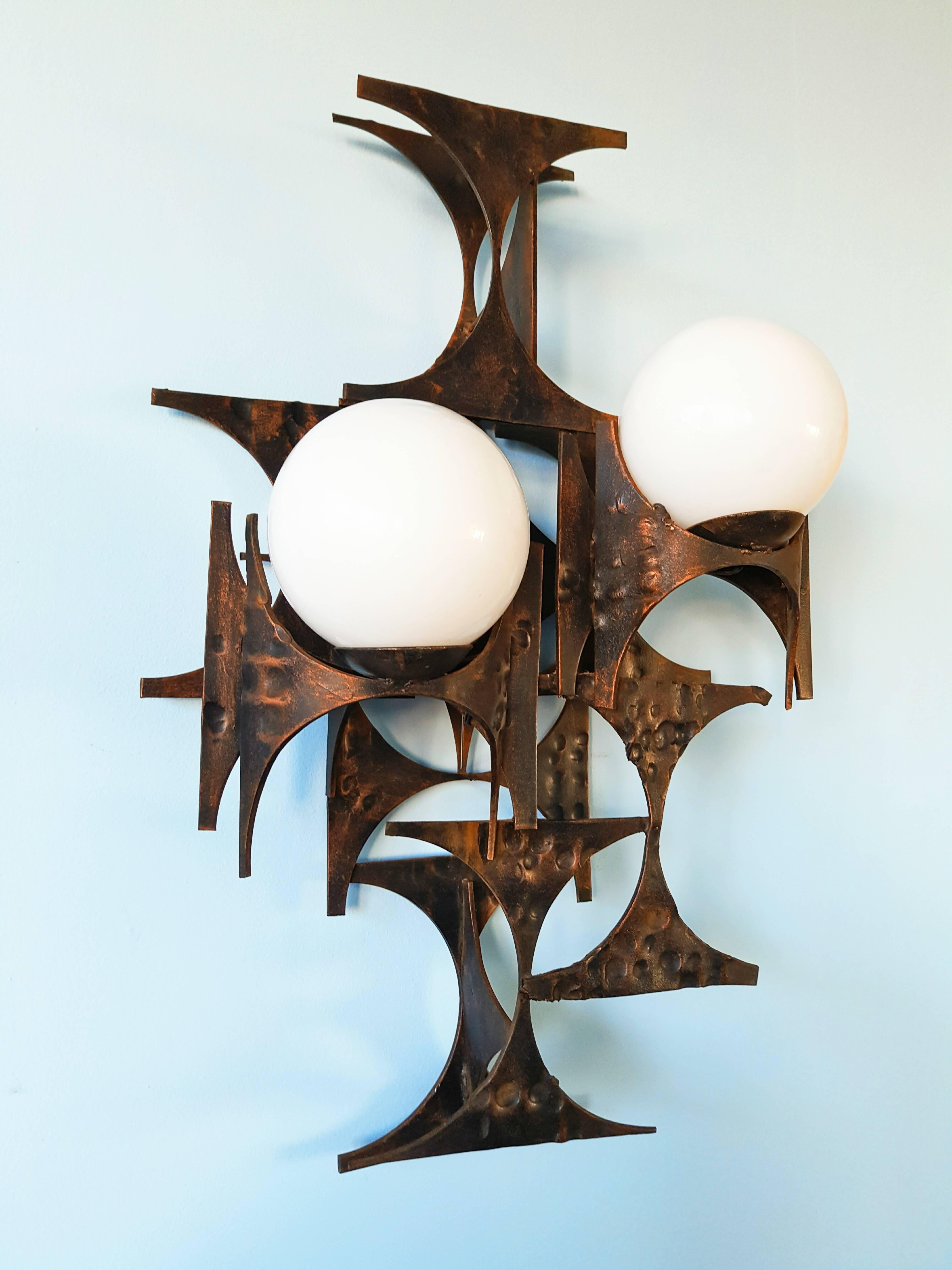 Large 1960s Brutalist Sconce by Marc Weinstein In Good Condition In L'Escala, ES